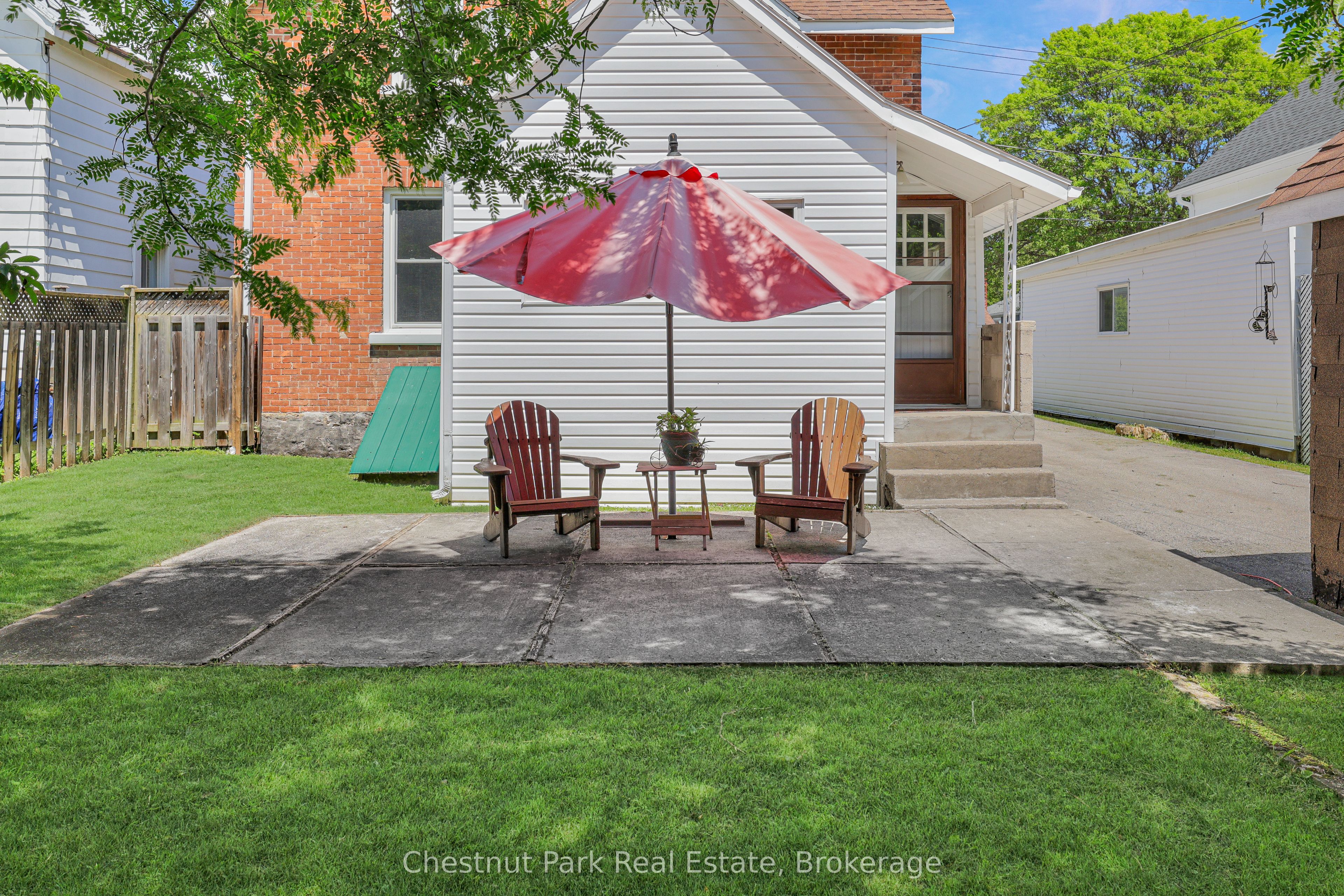 435 13th Street W Property Photo 40