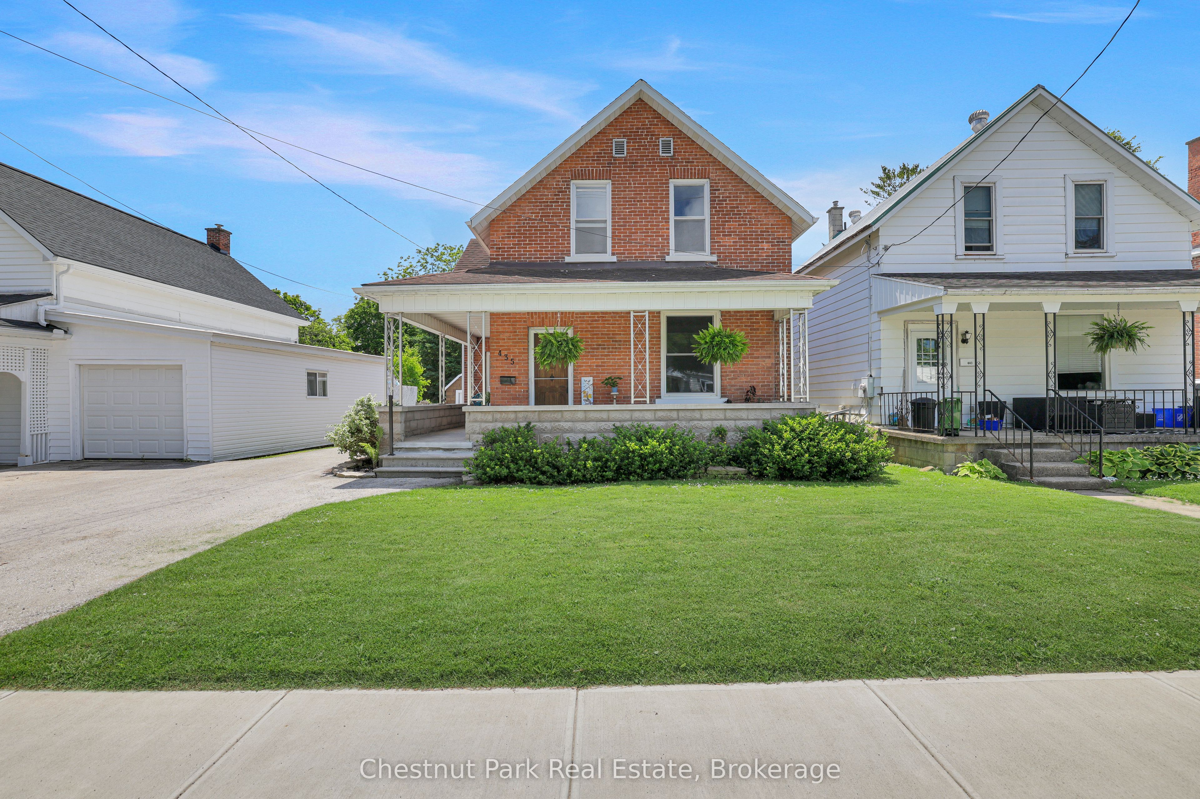435 13th Street W Property Photo 42