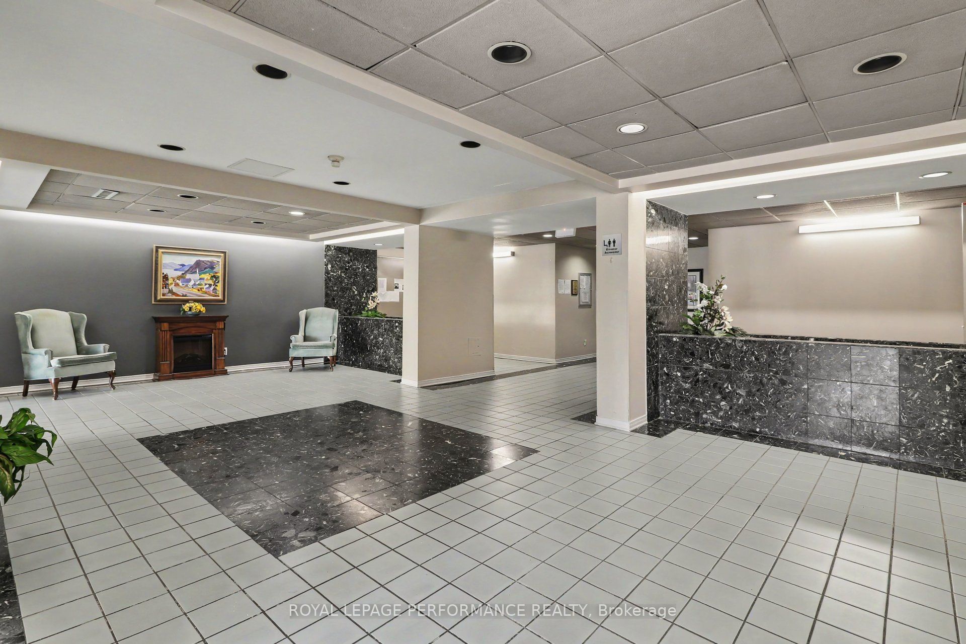 340 Centrum Boulevard 304 Property Photo 3