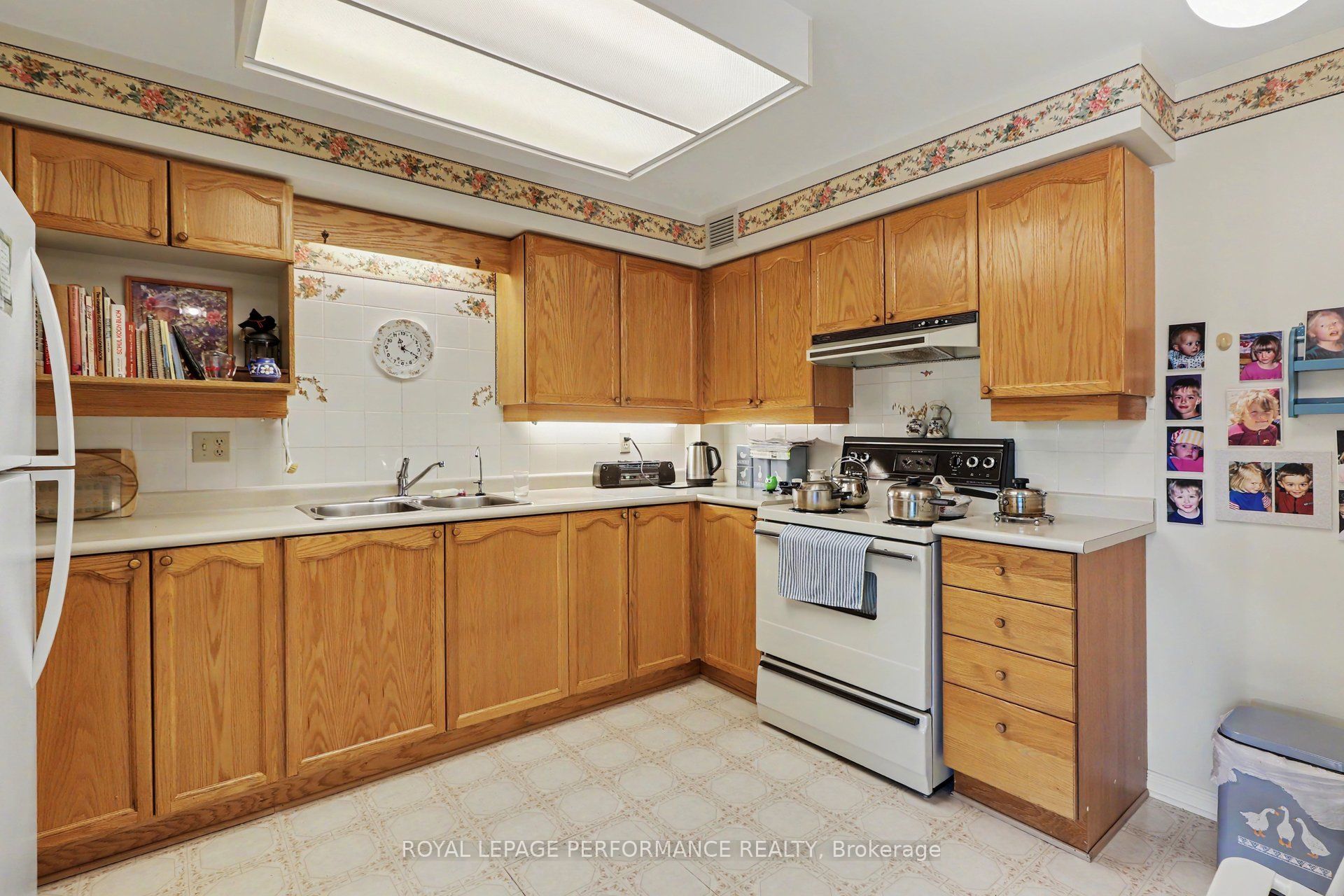 340 Centrum Boulevard 304 Property Photo 11