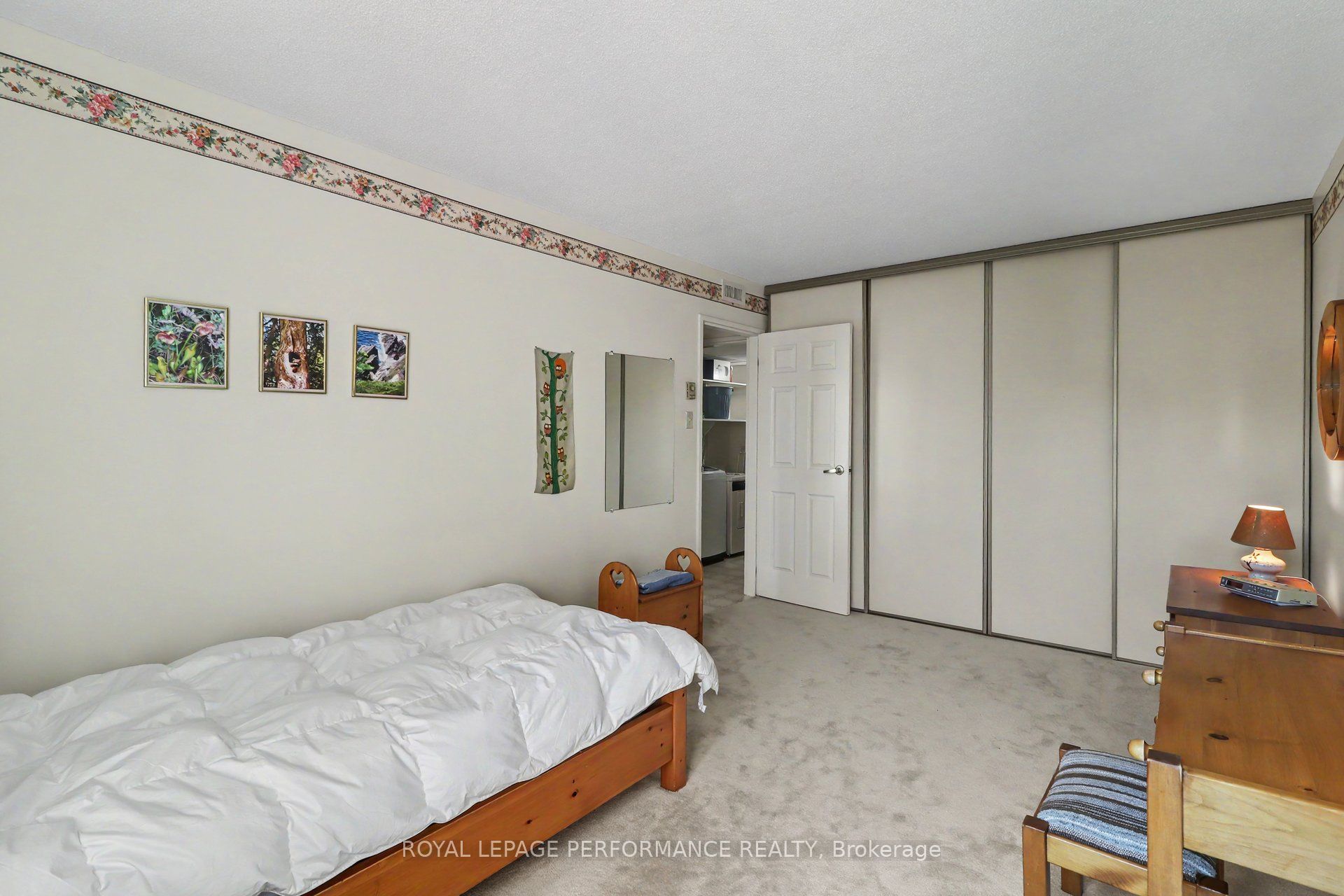 340 Centrum Boulevard 304 Property Photo 17