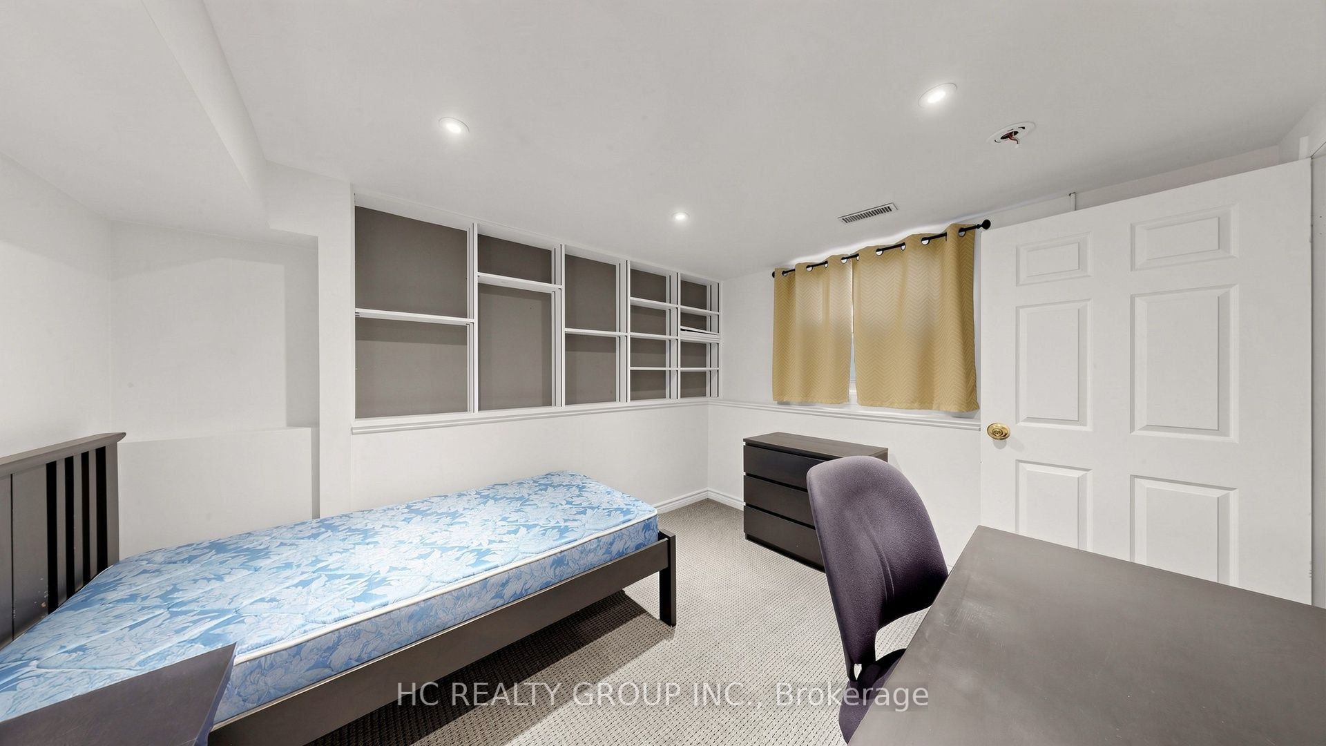 433 Keats Way 1 Property Photo 44