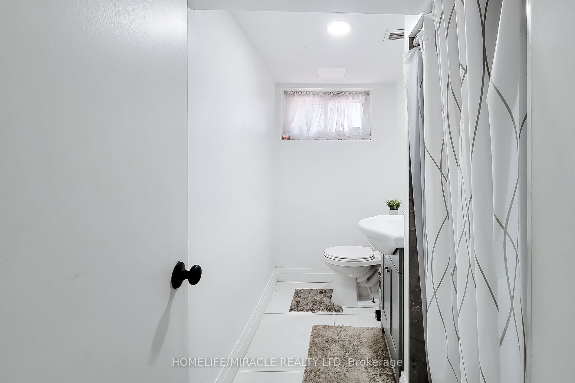 12 Maitland Avenue E Property Photo 45