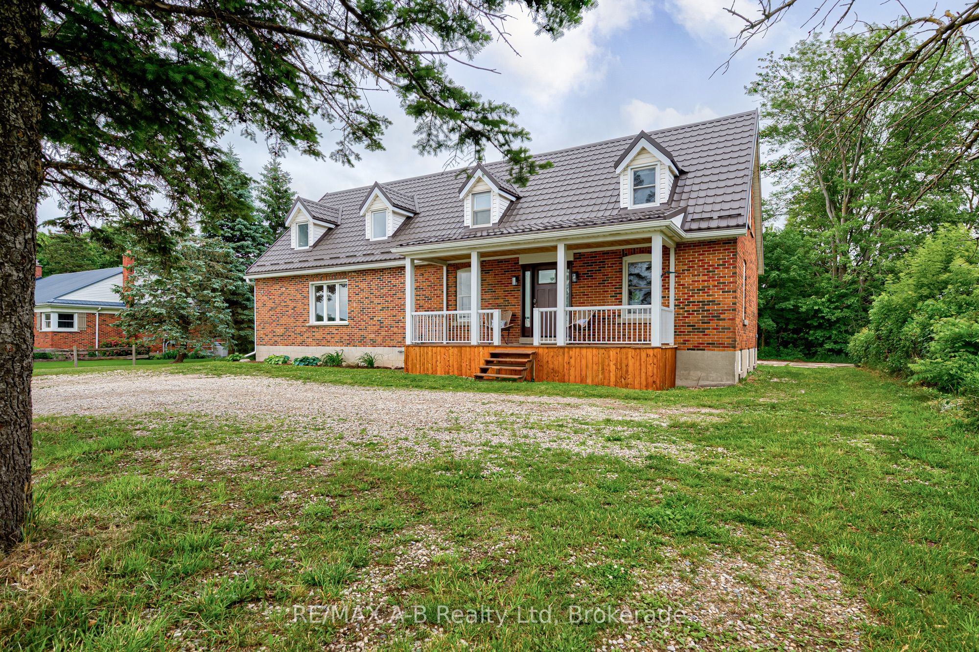 2927 Line 34 Line Property Photo 2