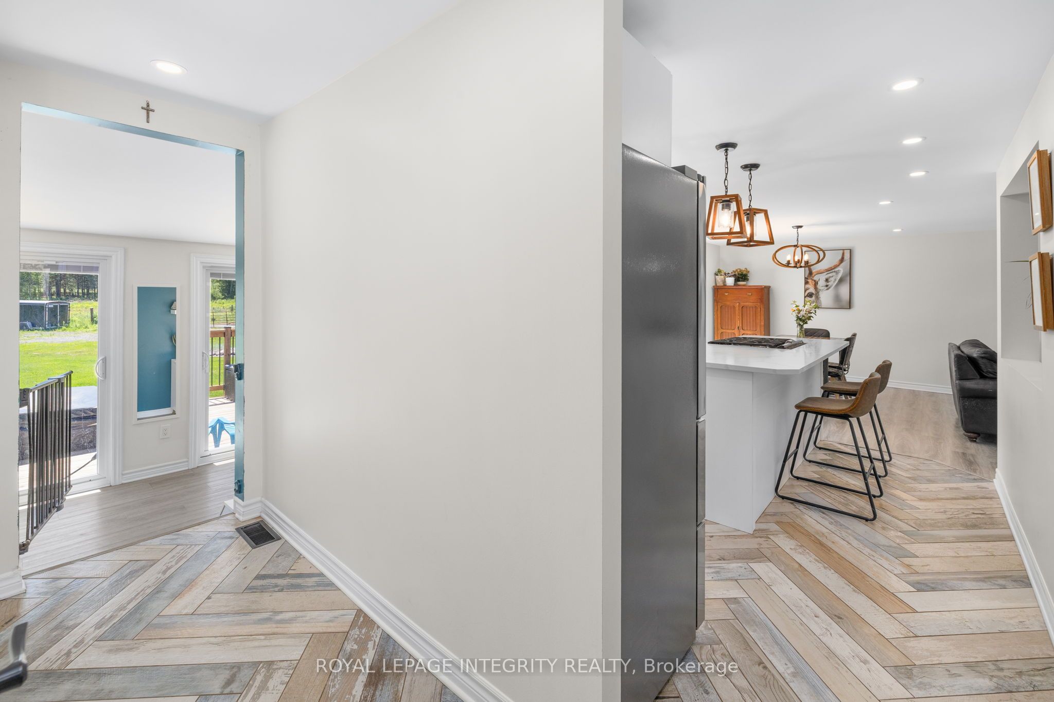 4228 O'neil Road Property Photo 11