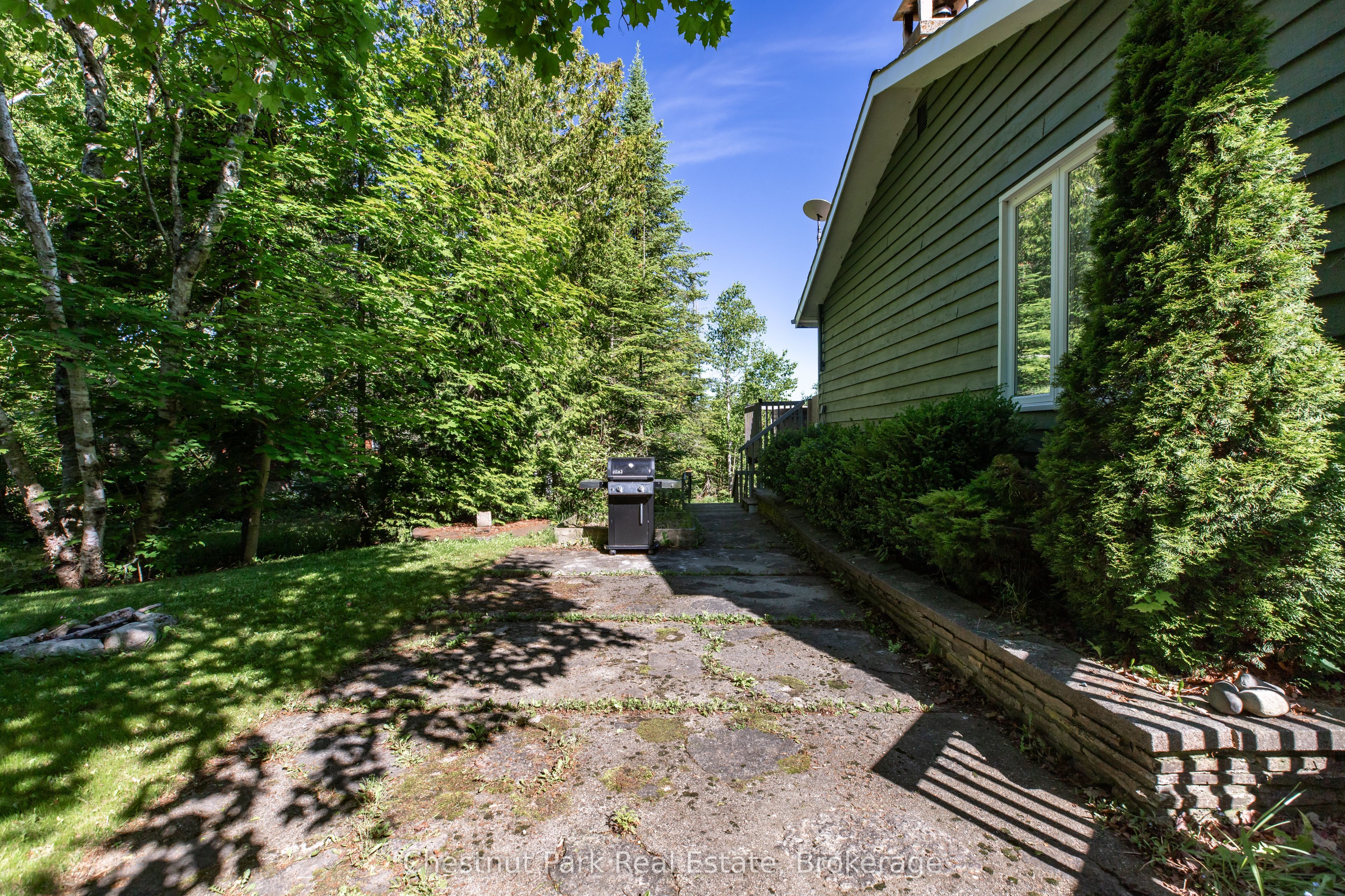 56 Zorra Drive Property Photo 6