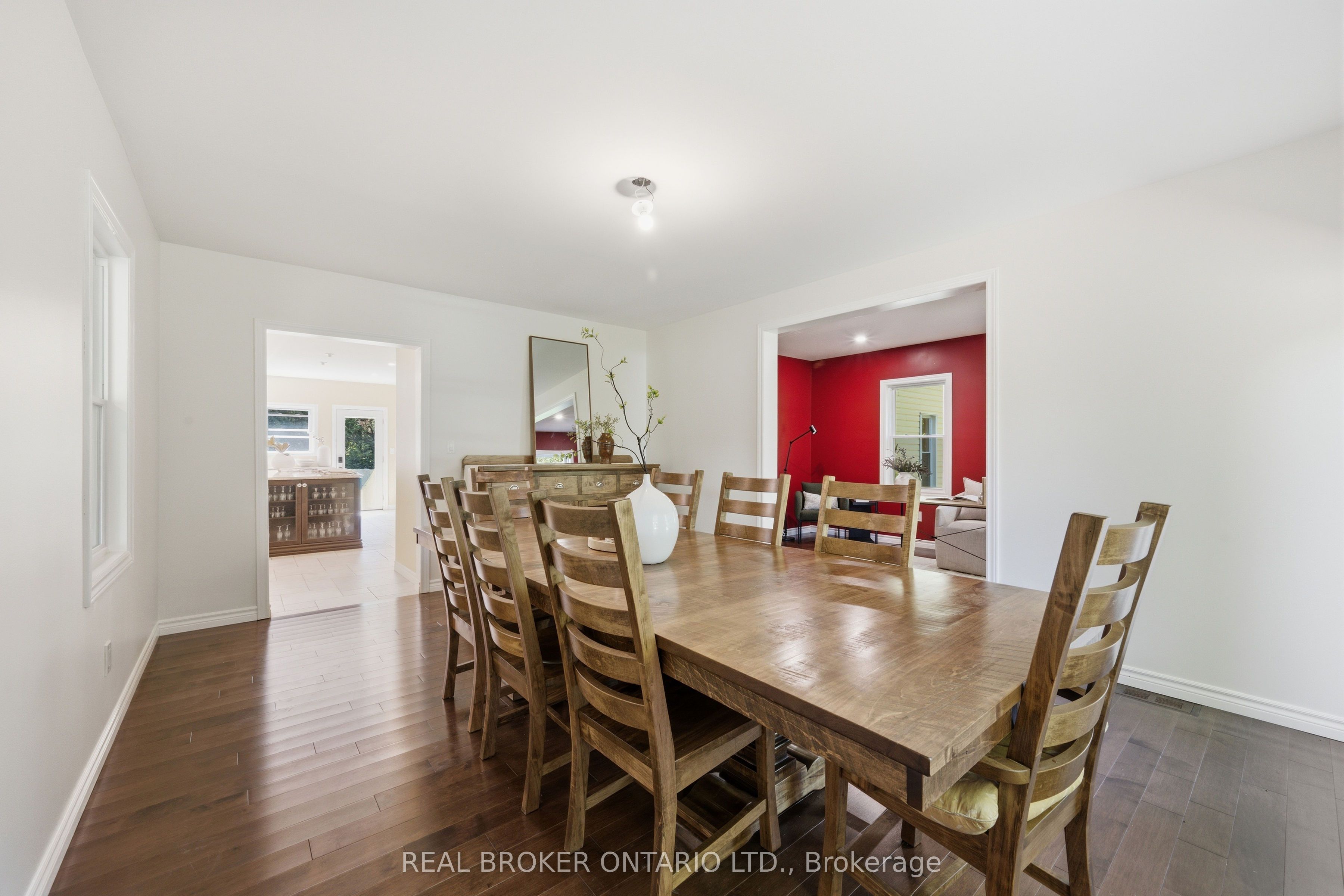 4184 Gordon Murdock Road Property Photo 13