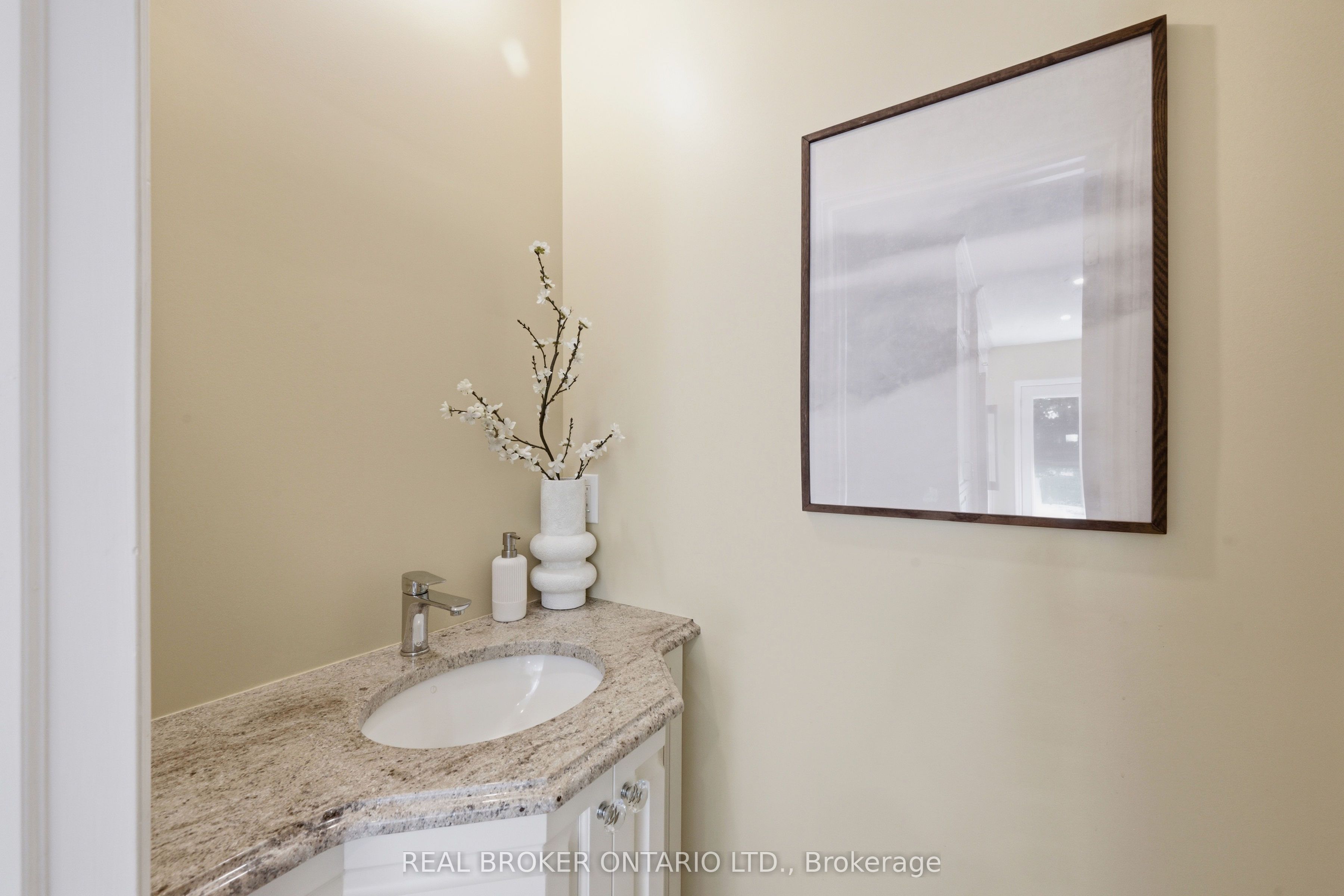 4184 Gordon Murdock Road Property Photo 19