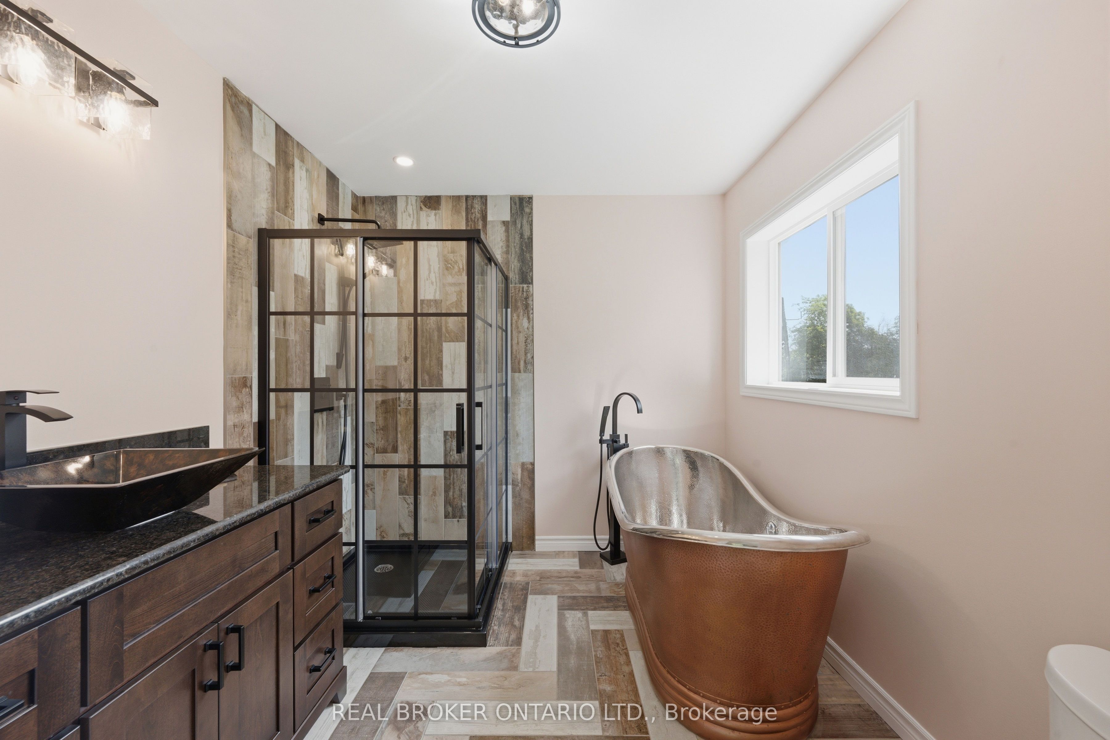 4184 Gordon Murdock Road Property Photo 31