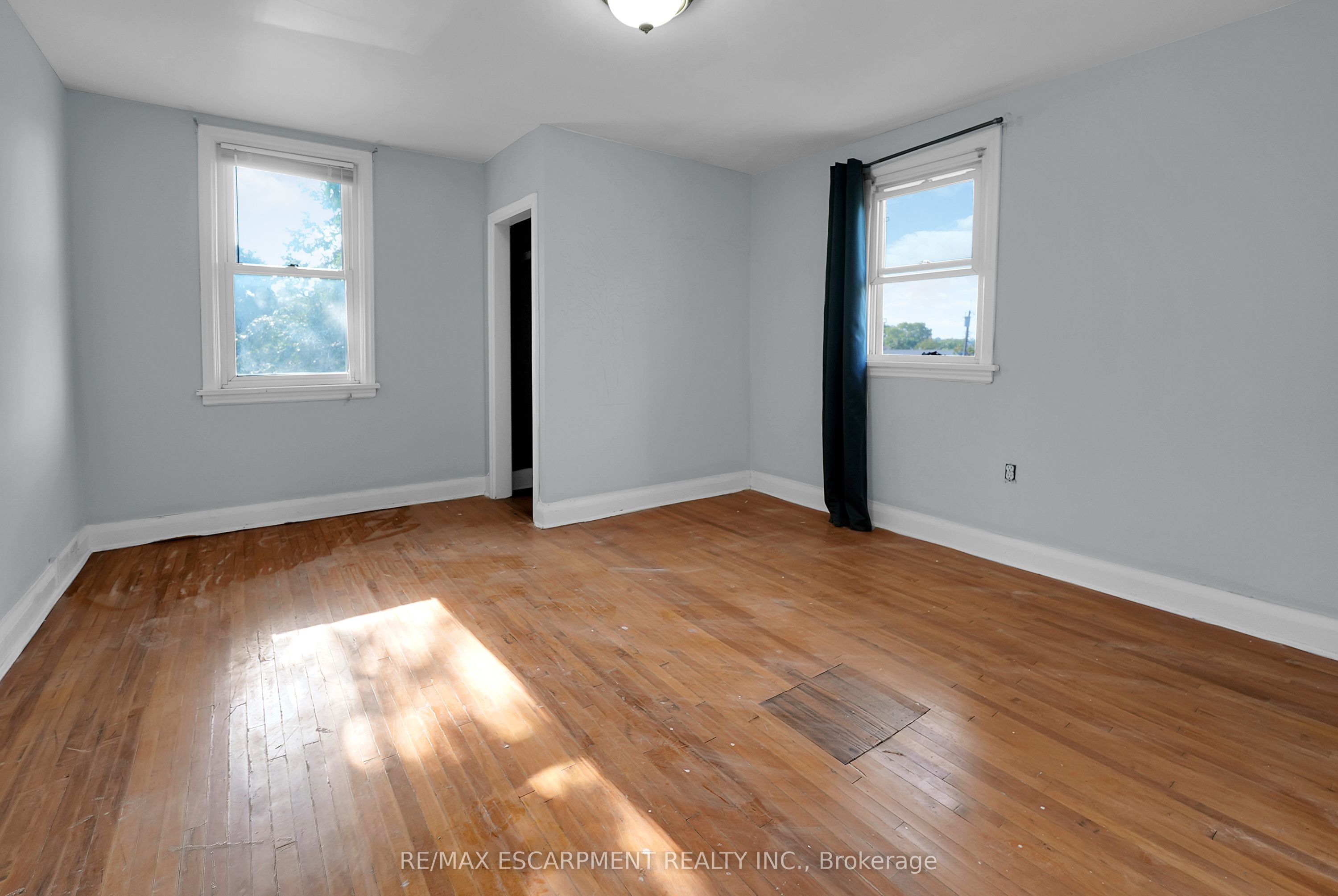 9 Arlington Avenue Property Photo 12