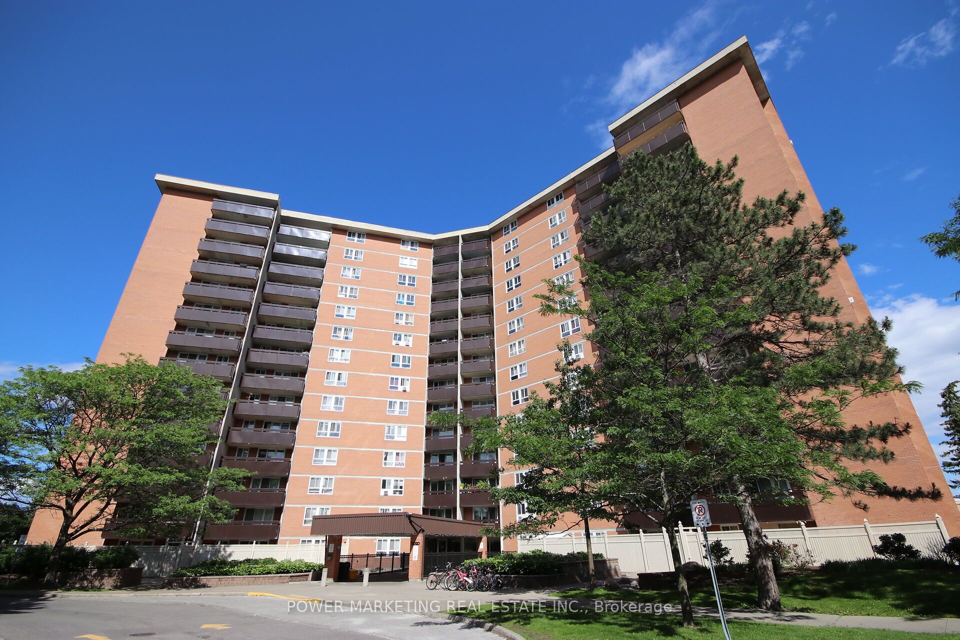 2020 JASMINE Crescent 810