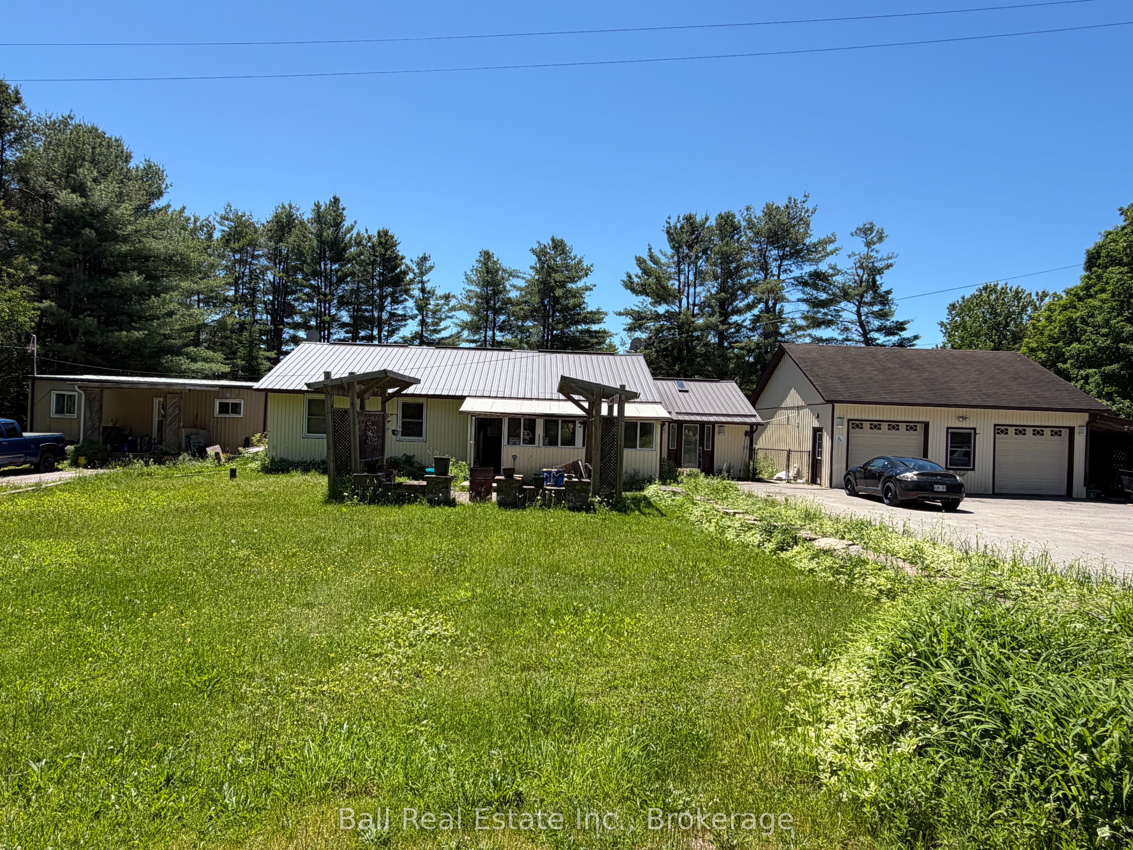 51 Cameron Road Property Photo 3