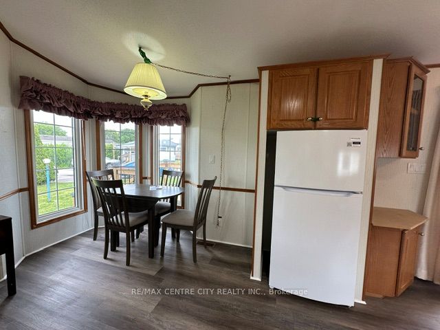 2189 Dundas Street 67 Property Photo 7