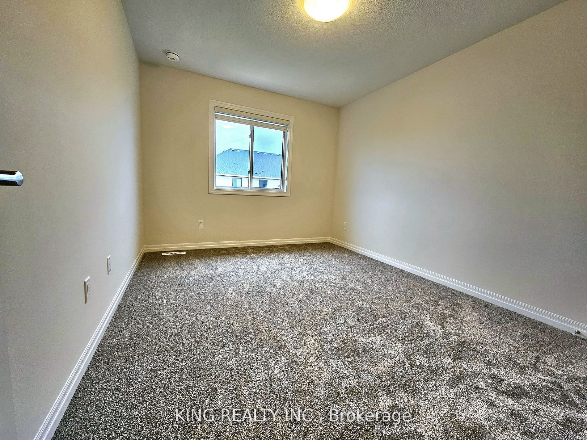 214 Renaissance Drive Property Photo 16