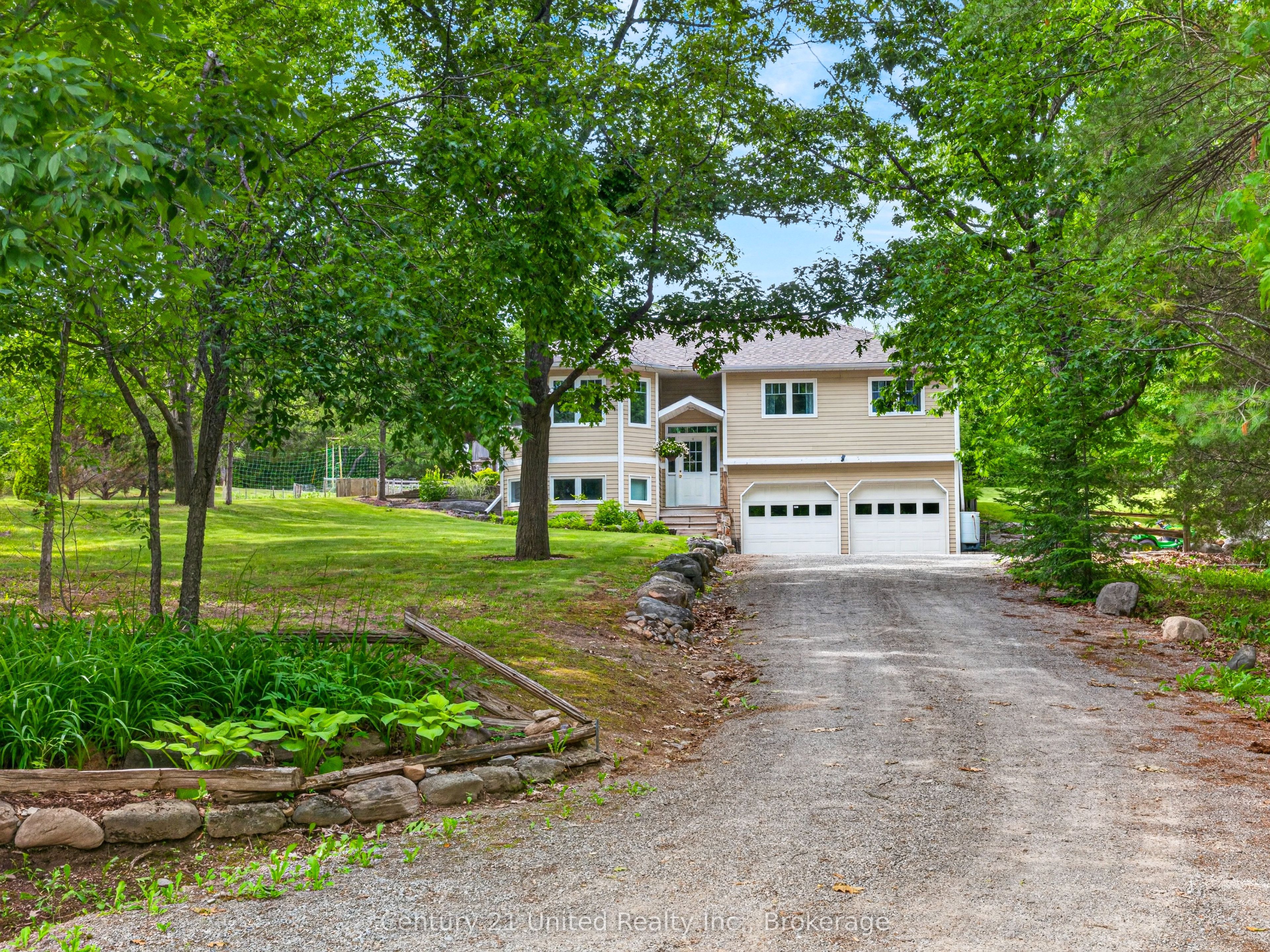 3034 Clear Lake Road Property Photo 1