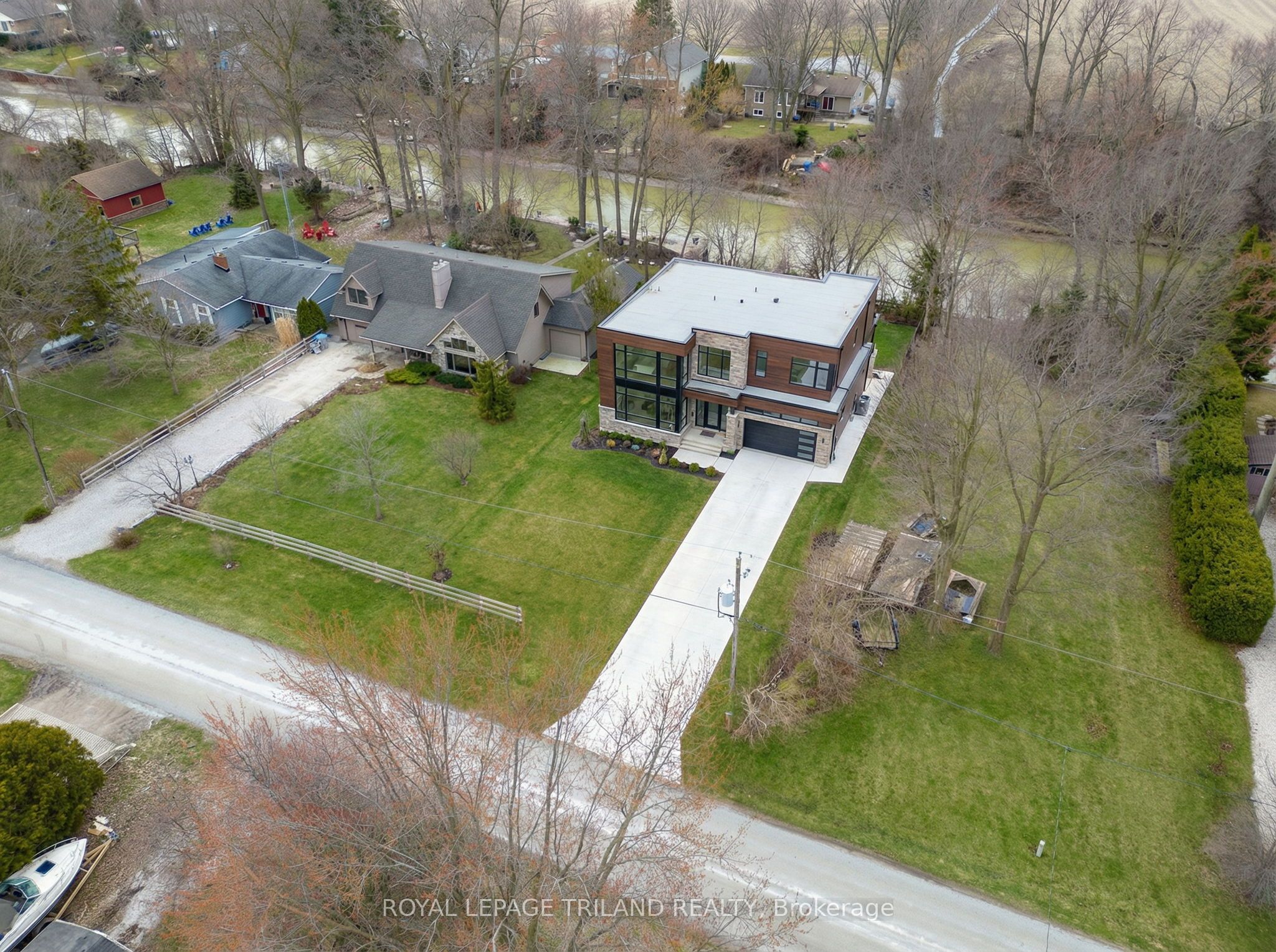 8419 Defore Drive Property Photo 15