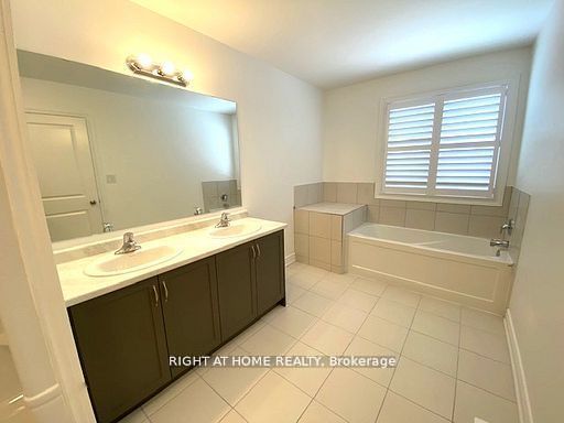 14 Millcreek Drive Property Photo 9