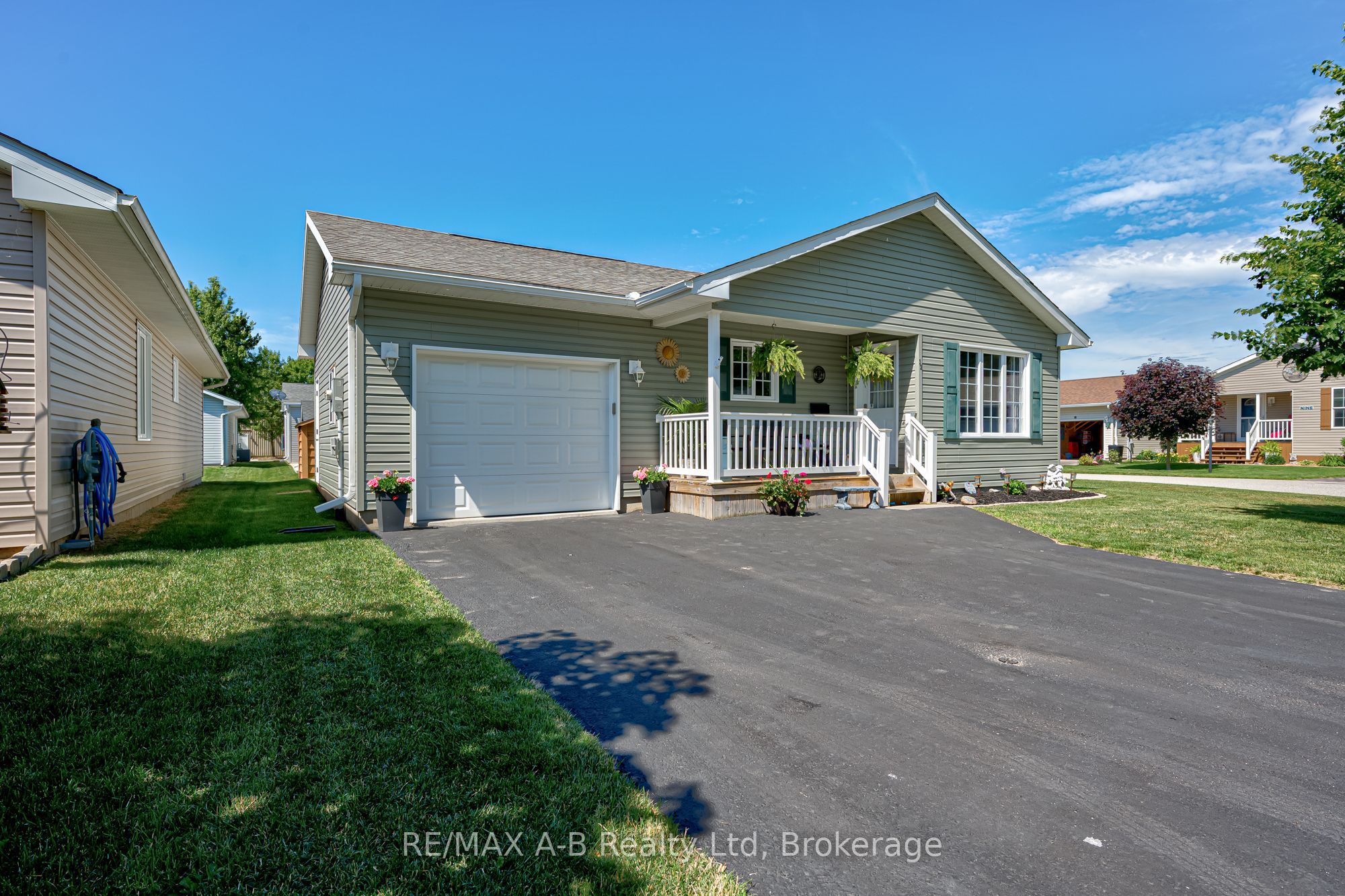 12 Kellestine Drive Property Photo 1