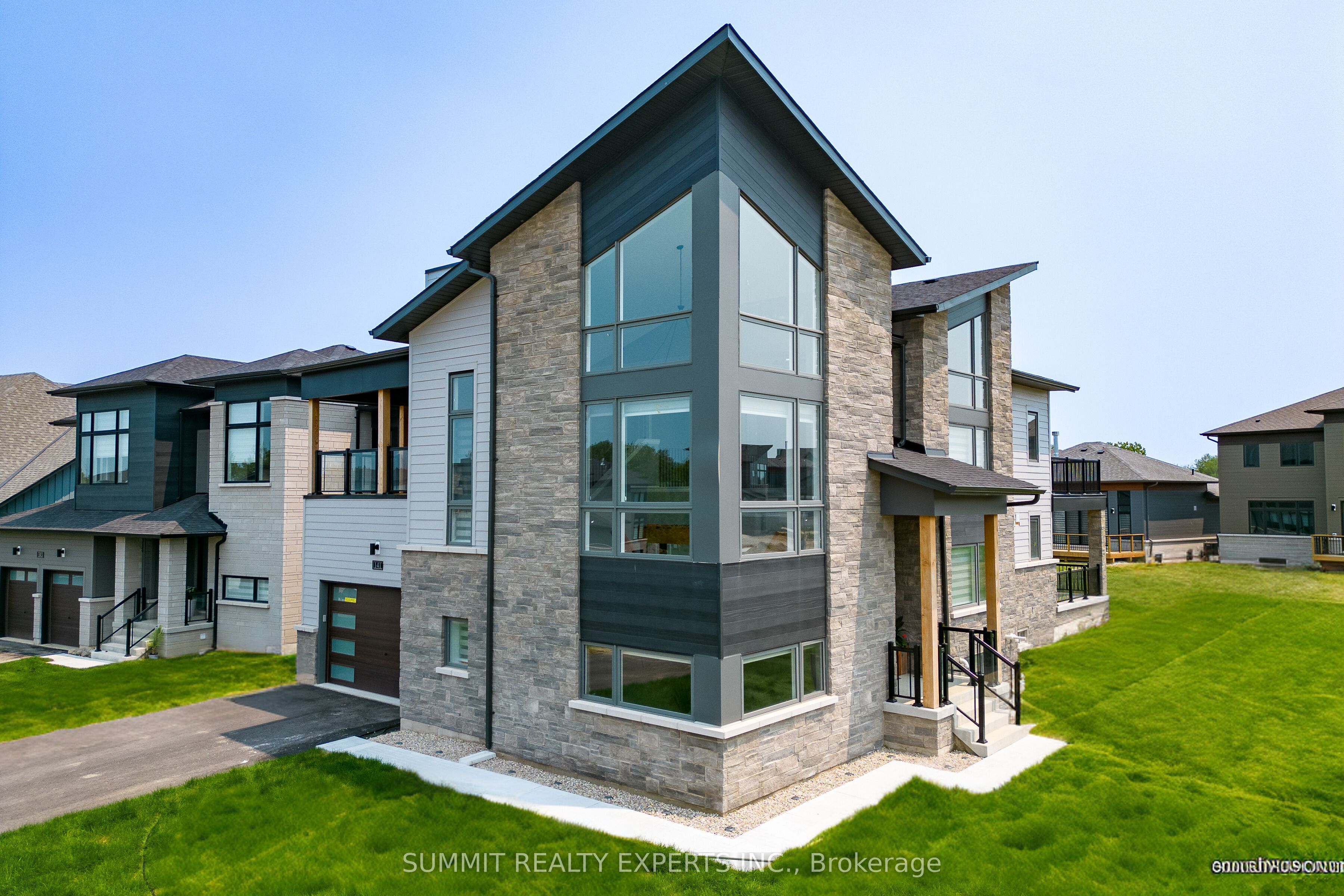 141 Springside Crescent Property Photo 1