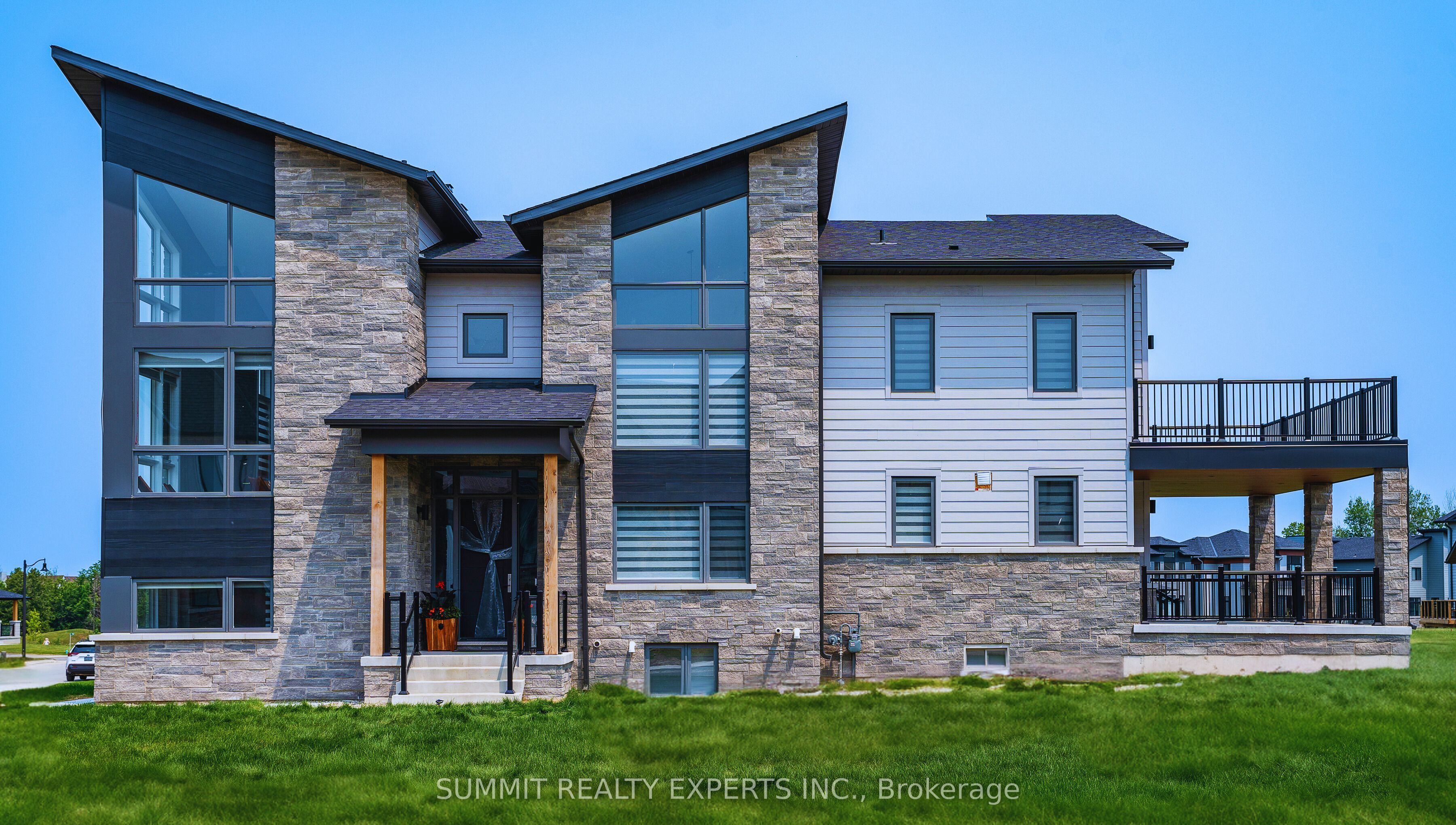 141 Springside Crescent Property Photo 2