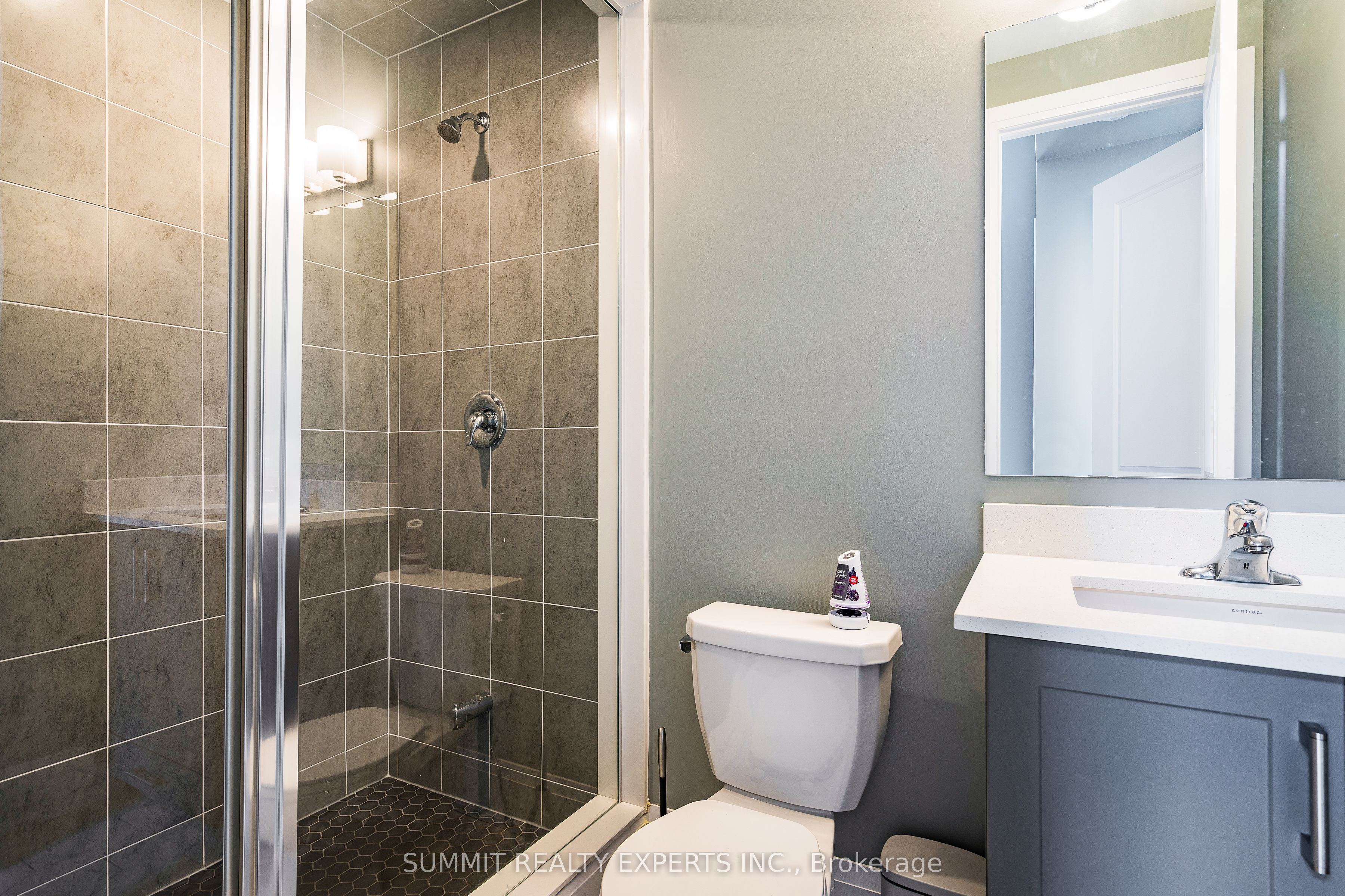141 Springside Crescent Property Photo 34