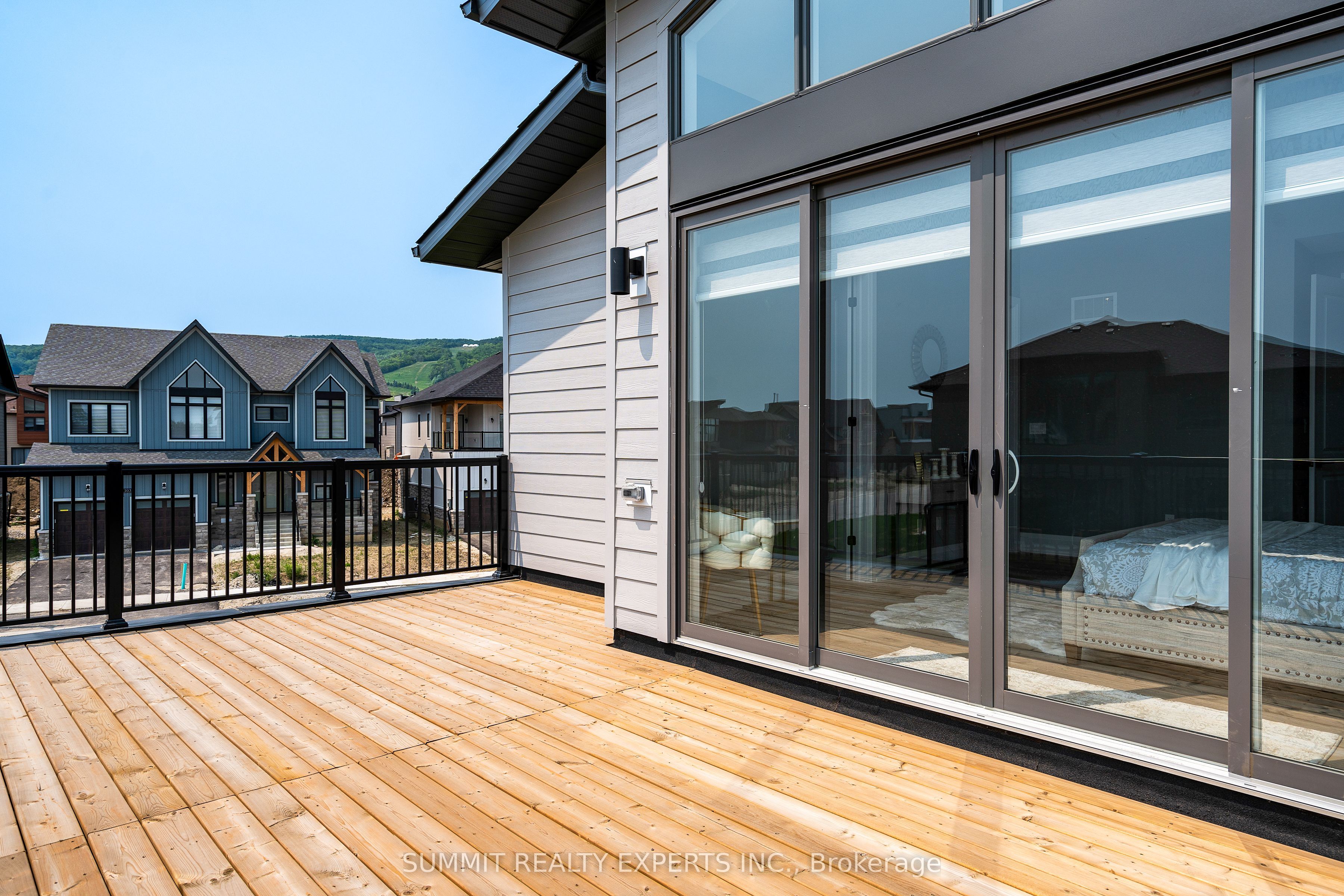 141 Springside Crescent Property Photo 48