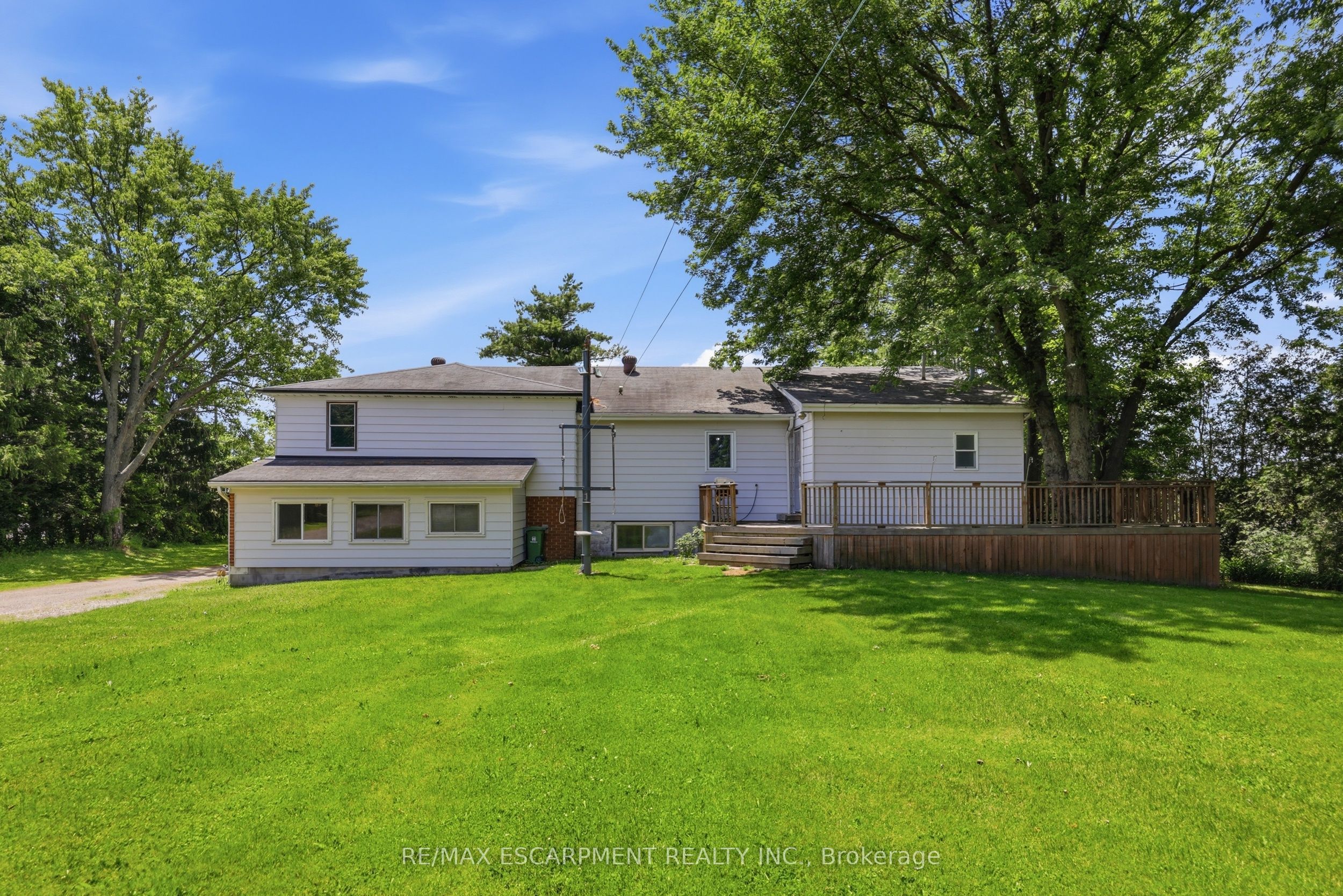 8404 Chippewa Road Property Photo 50
