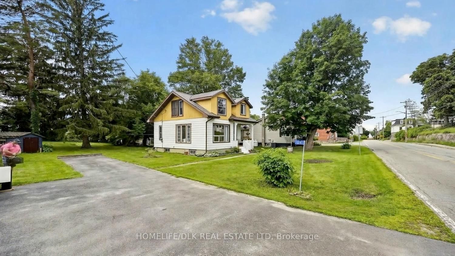 34 Quabbin Road Property Photo 4