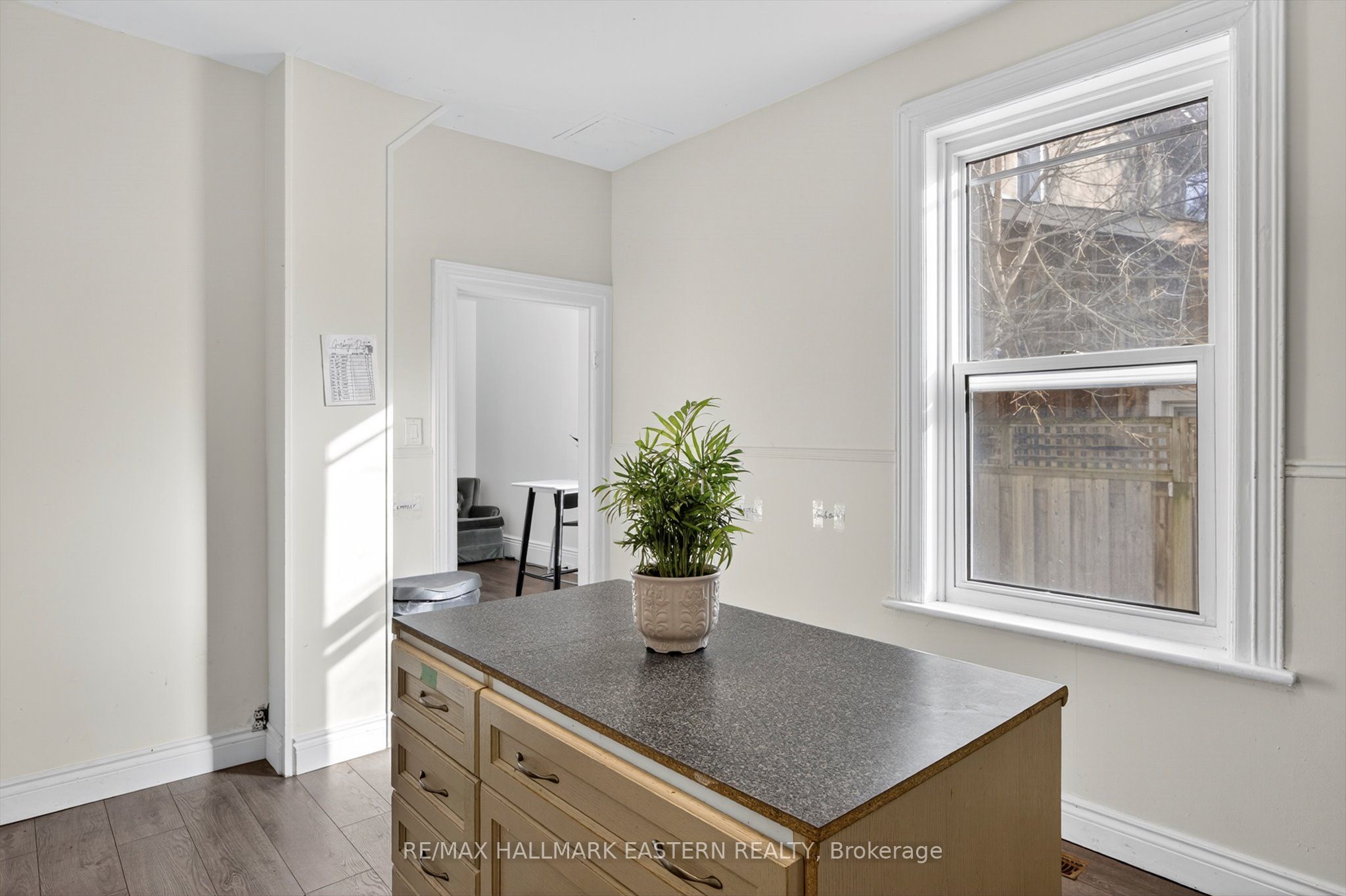 271 Thomas Street Property Photo 12