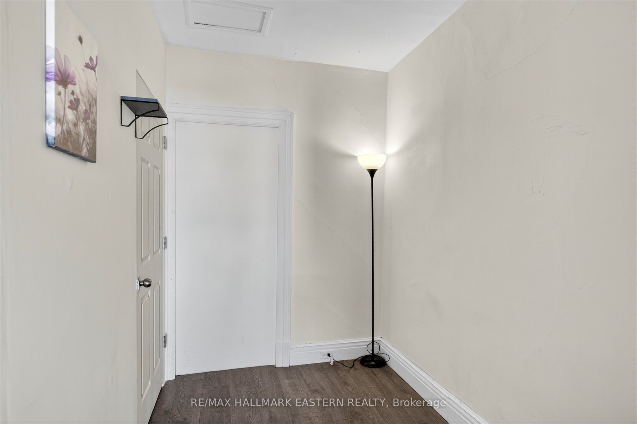 271 Thomas Street Property Photo 22