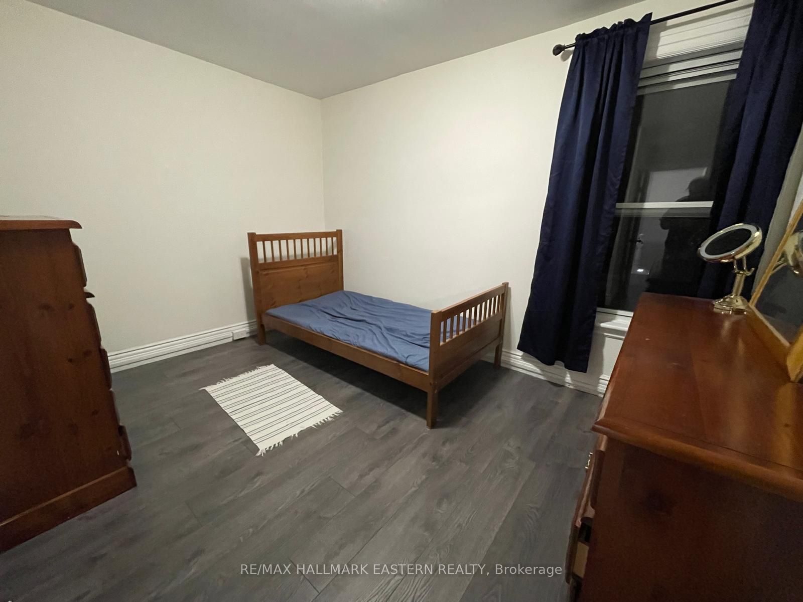 271 Thomas Street Property Photo 28