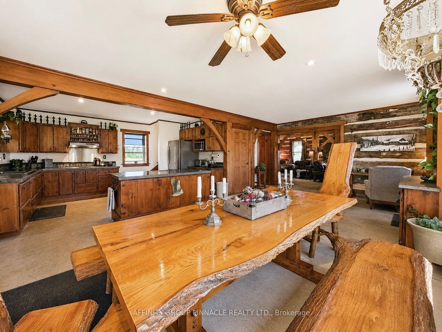 1693 Heights Road Property Photo 10