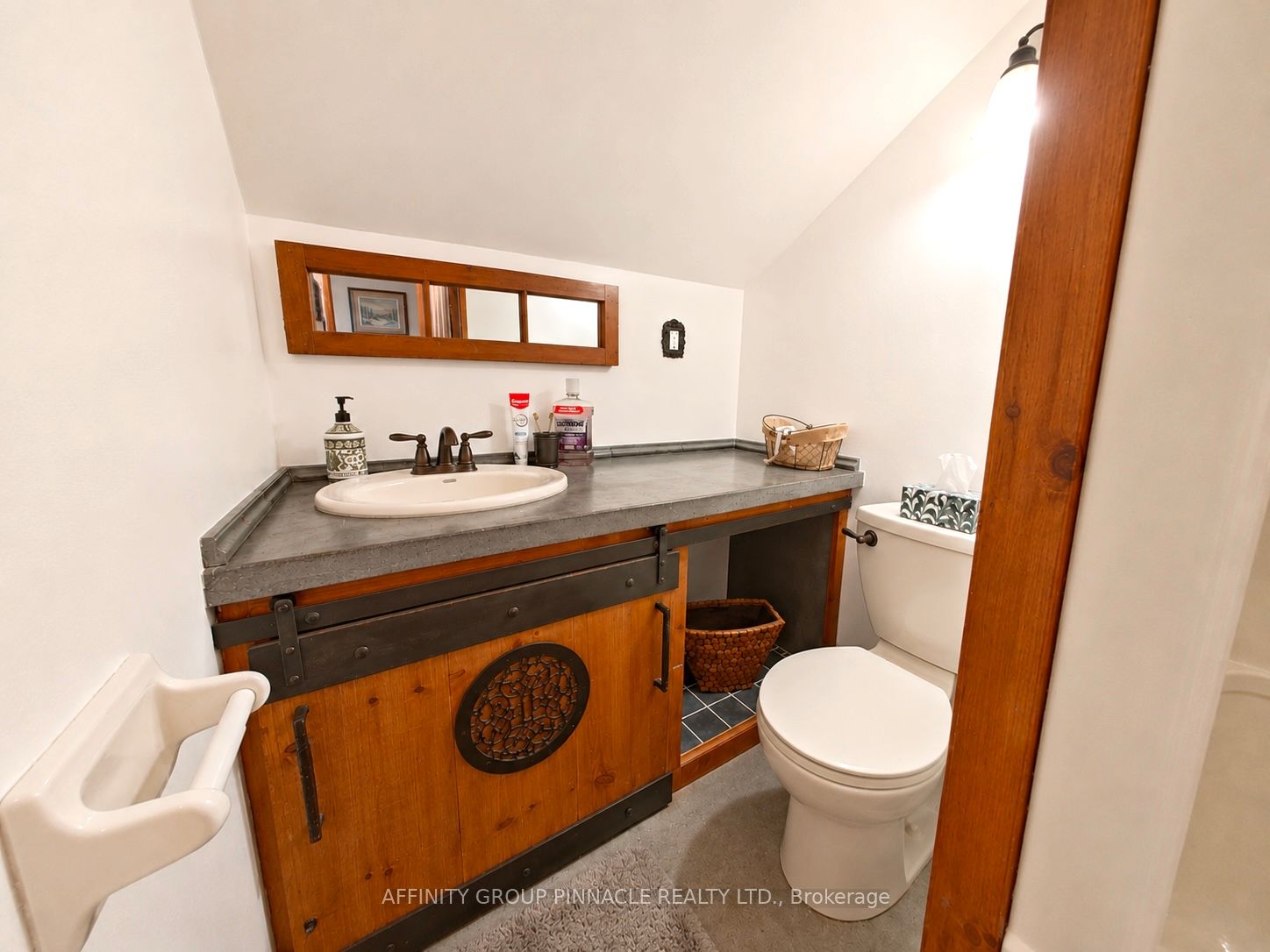 1693 Heights Road Property Photo 21