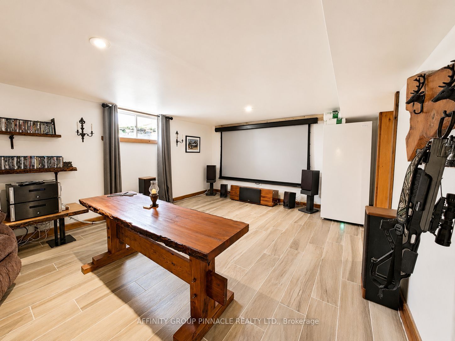 1693 Heights Road Property Photo 34