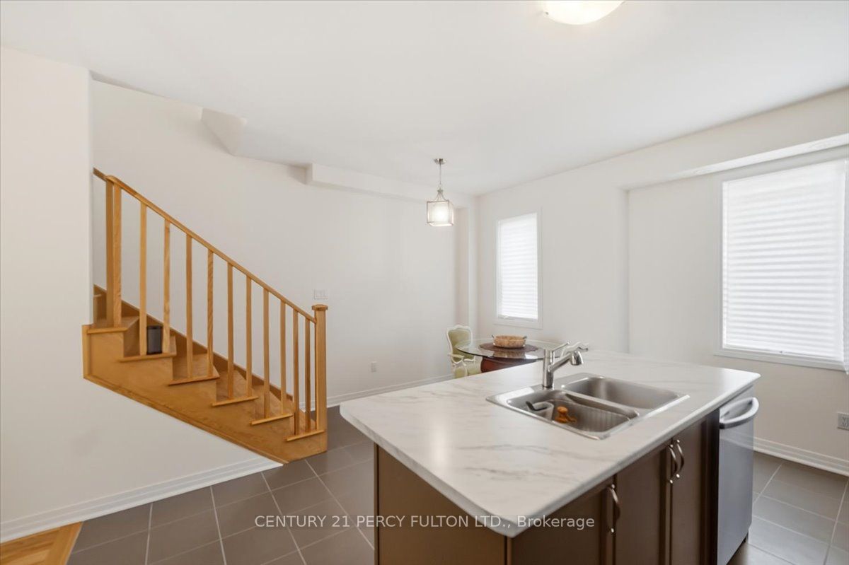1 Greig Street Property Photo 16