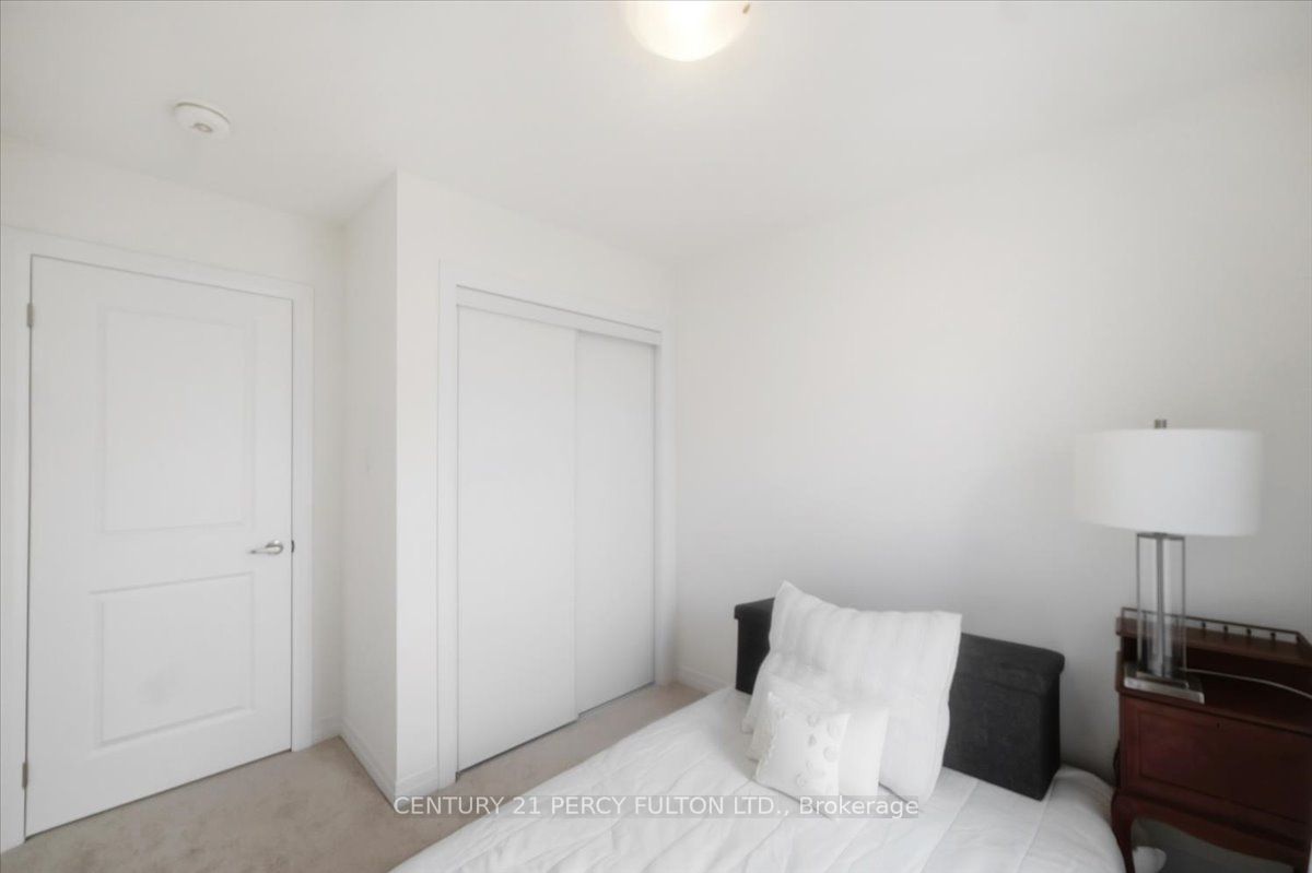1 Greig Street Property Photo 26