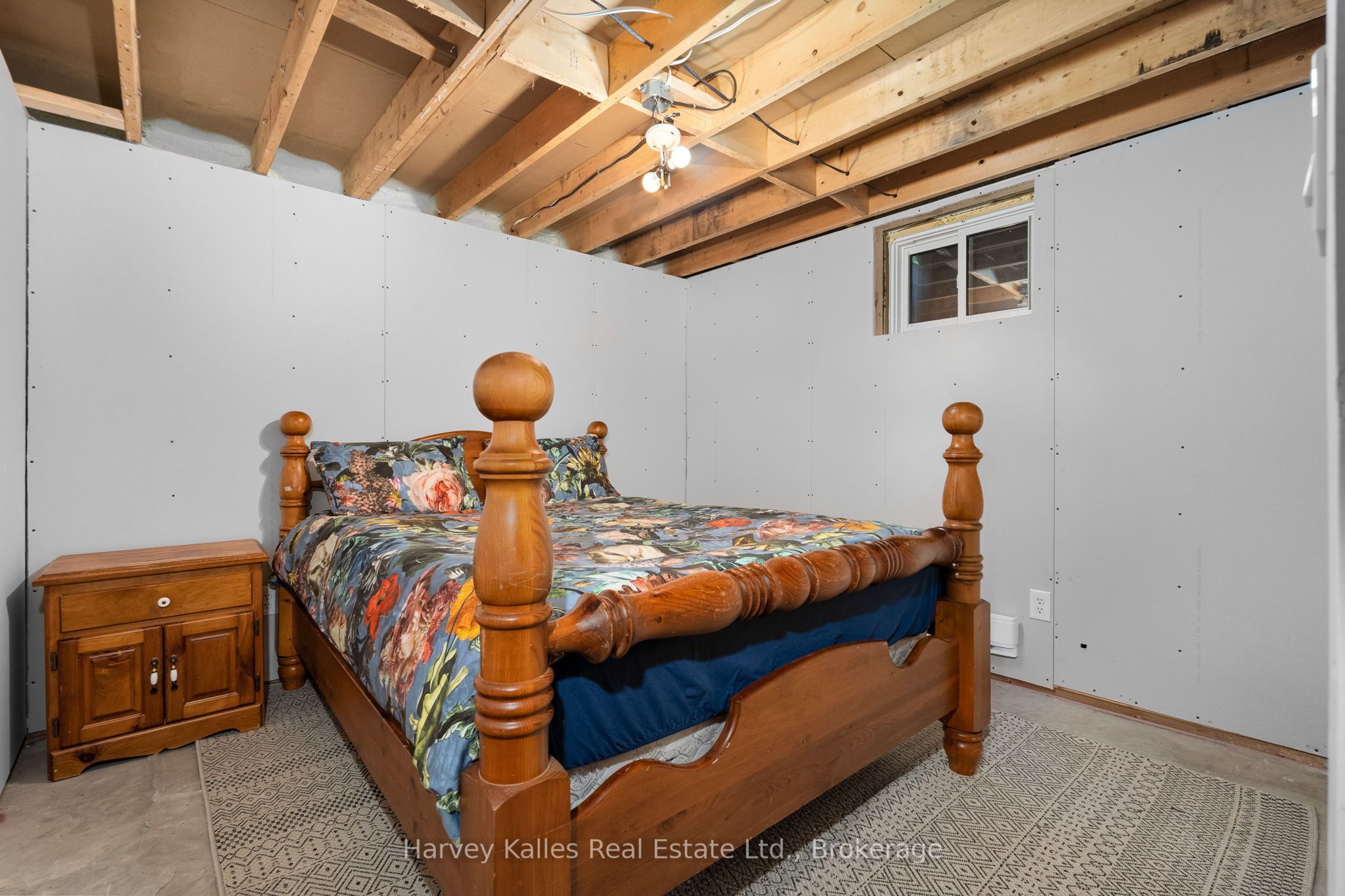 1003 Hollow Road Property Photo 23