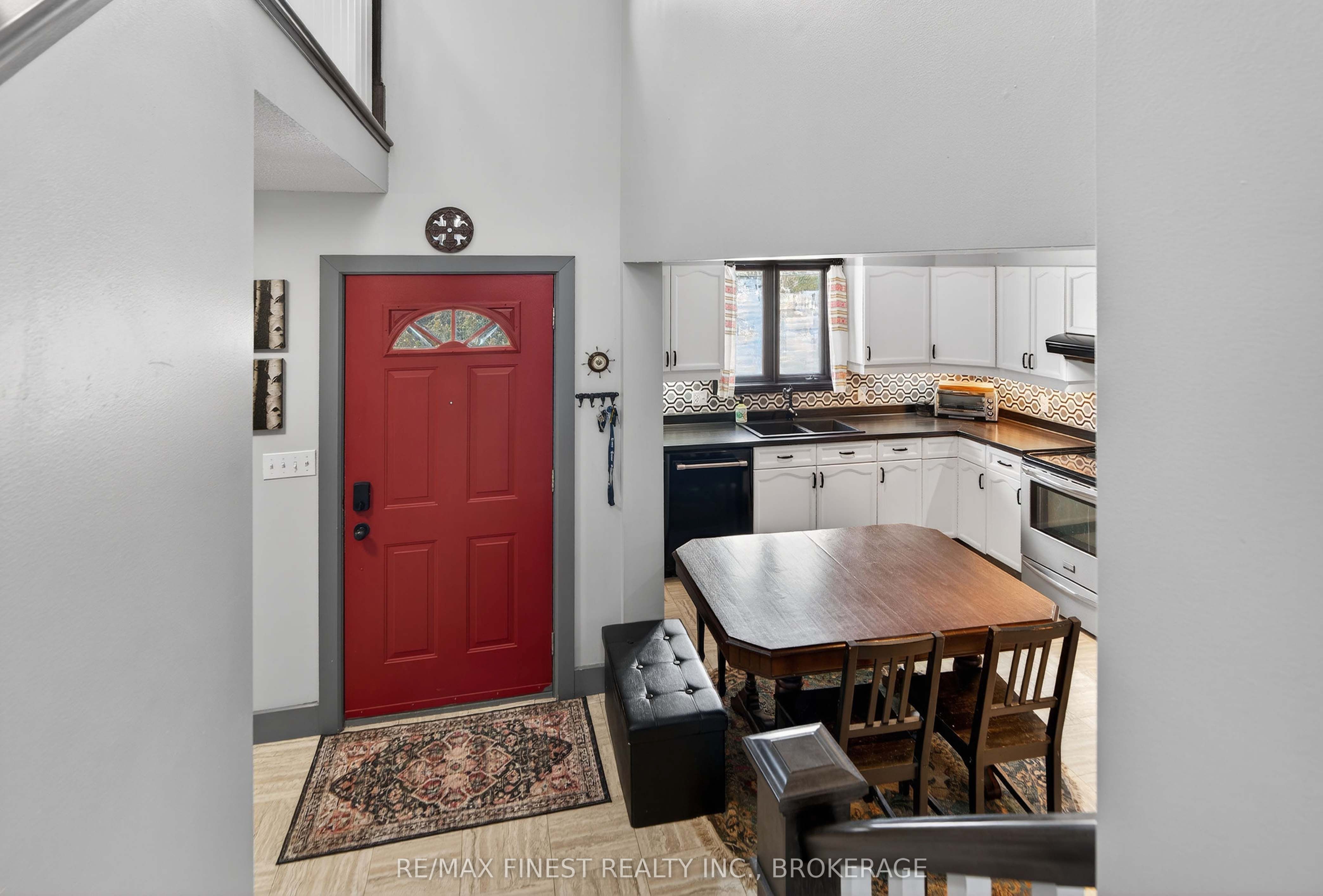 757 Front Road Property Photo 25