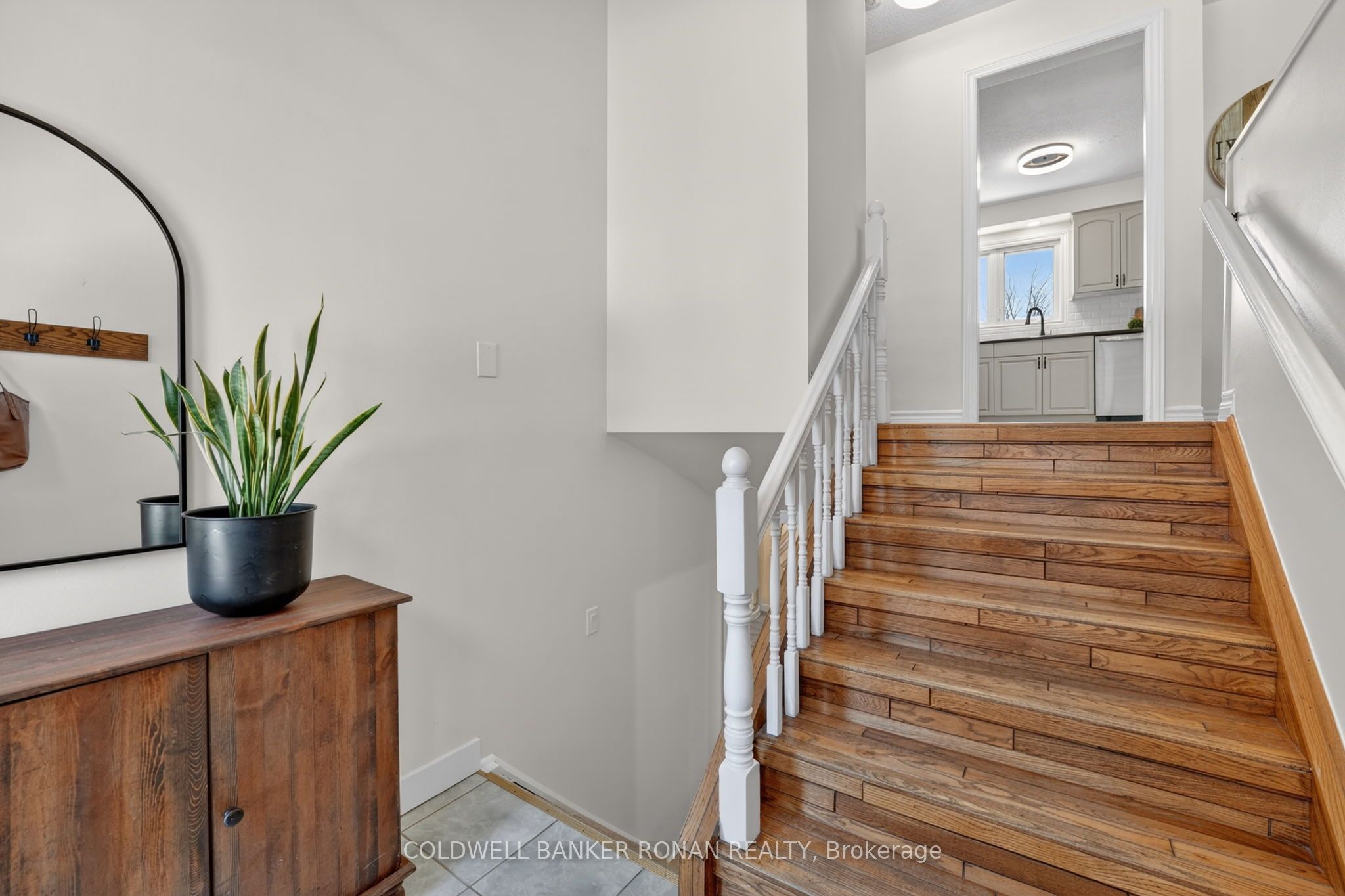 681170 260 Side Road Property Photo 6
