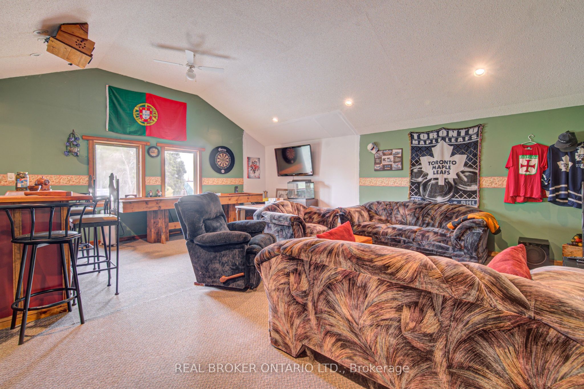 1032 Gore Road Property Photo 20