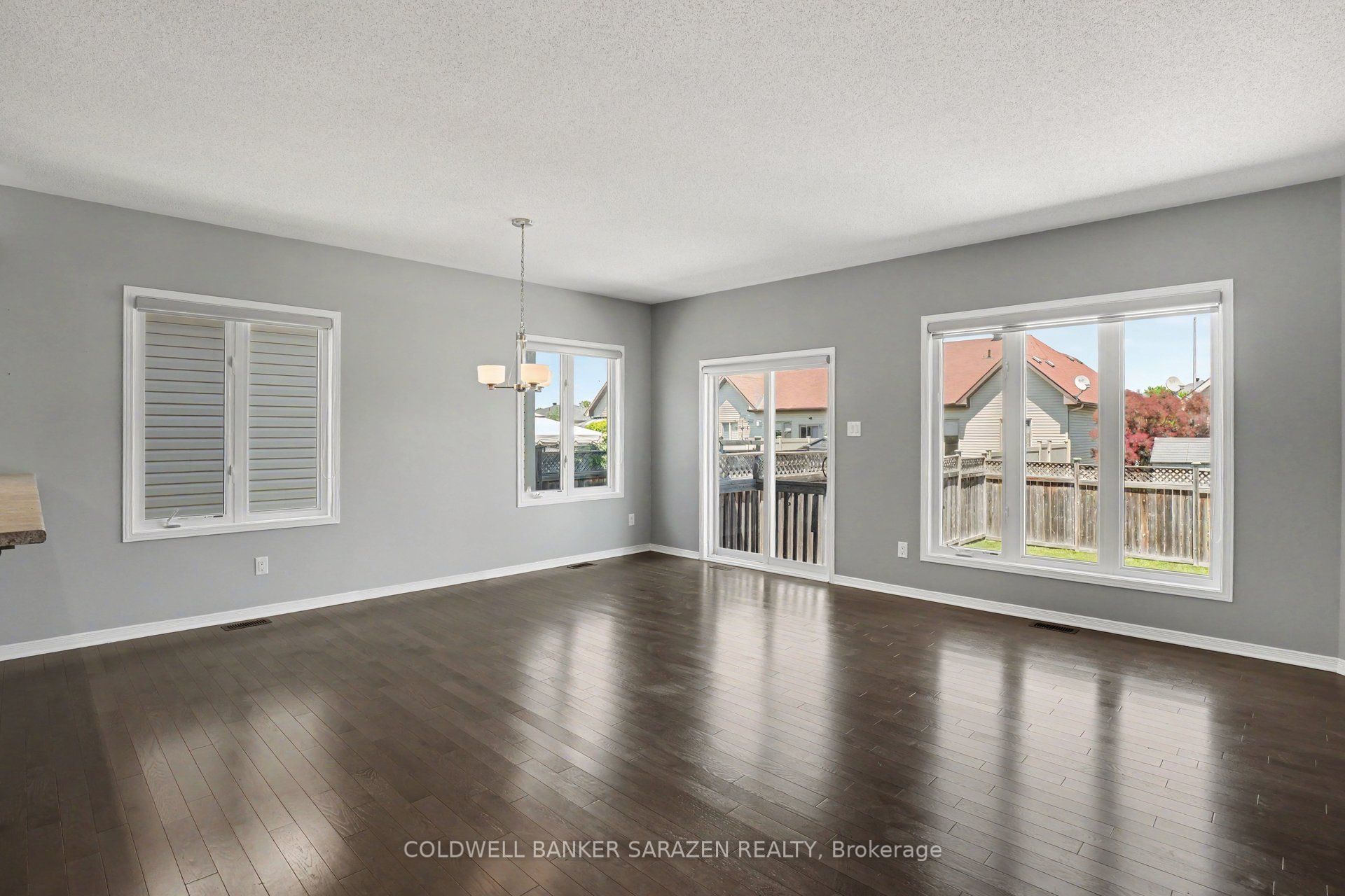 31 Gordon Fergusson Place Property Photo 6