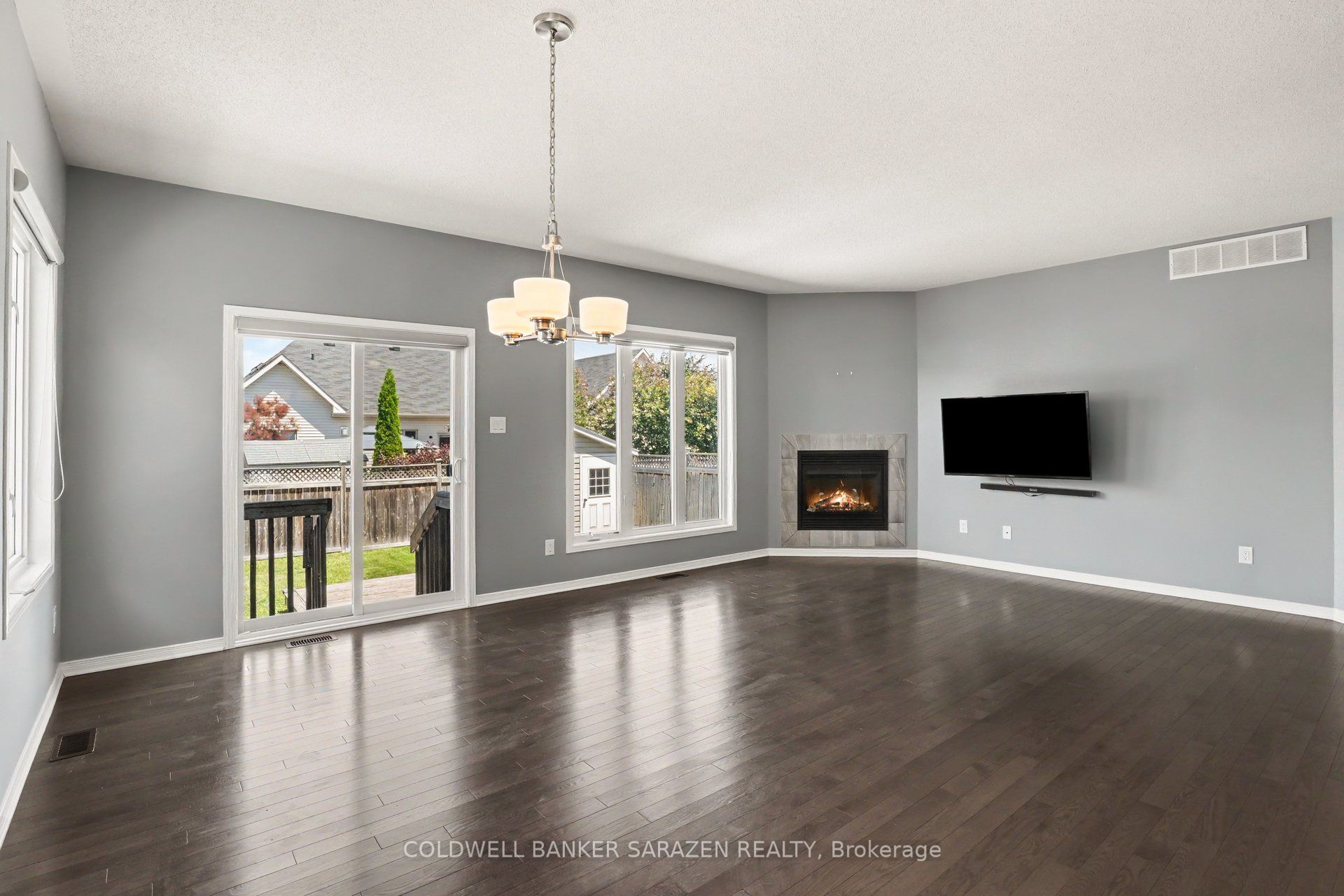 31 Gordon Fergusson Place Property Photo 8