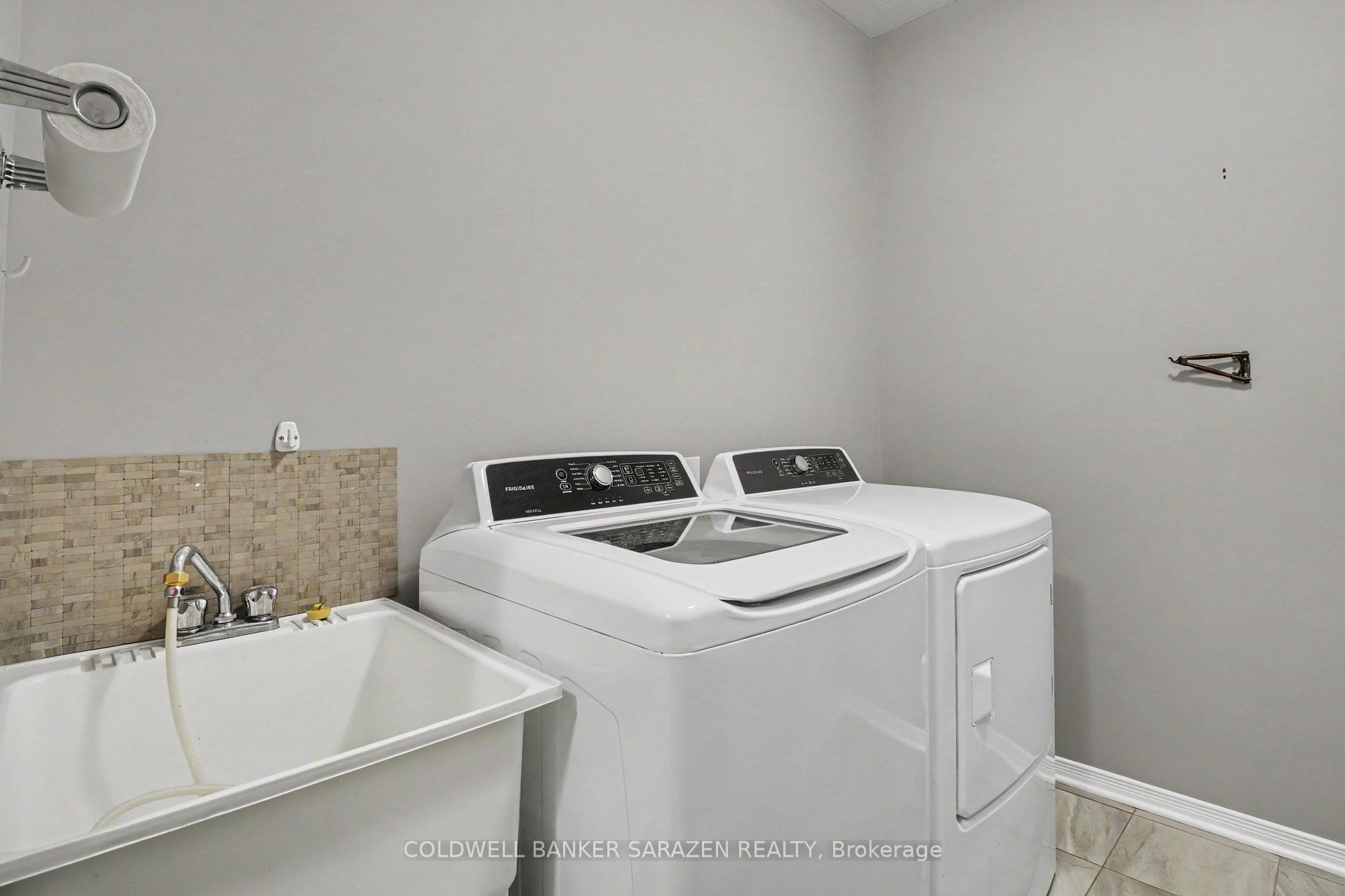 31 Gordon Fergusson Place Property Photo 16