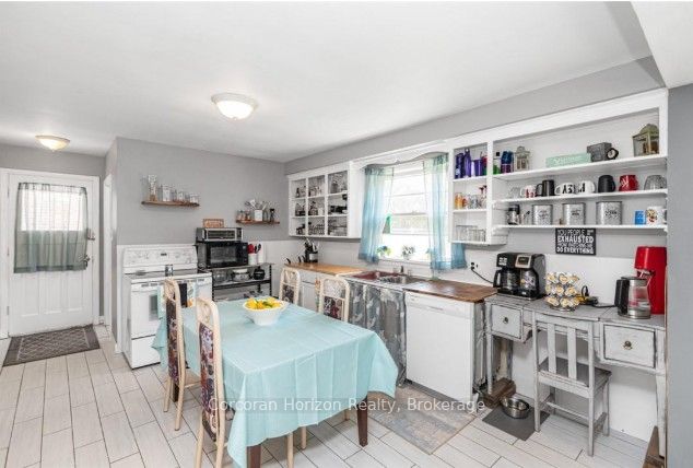 43 Wyngate Avenue E Property Photo 12