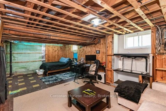 43 Wyngate Avenue E Property Photo 26