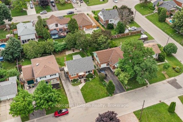 43 Wyngate Avenue E Property Photo 35