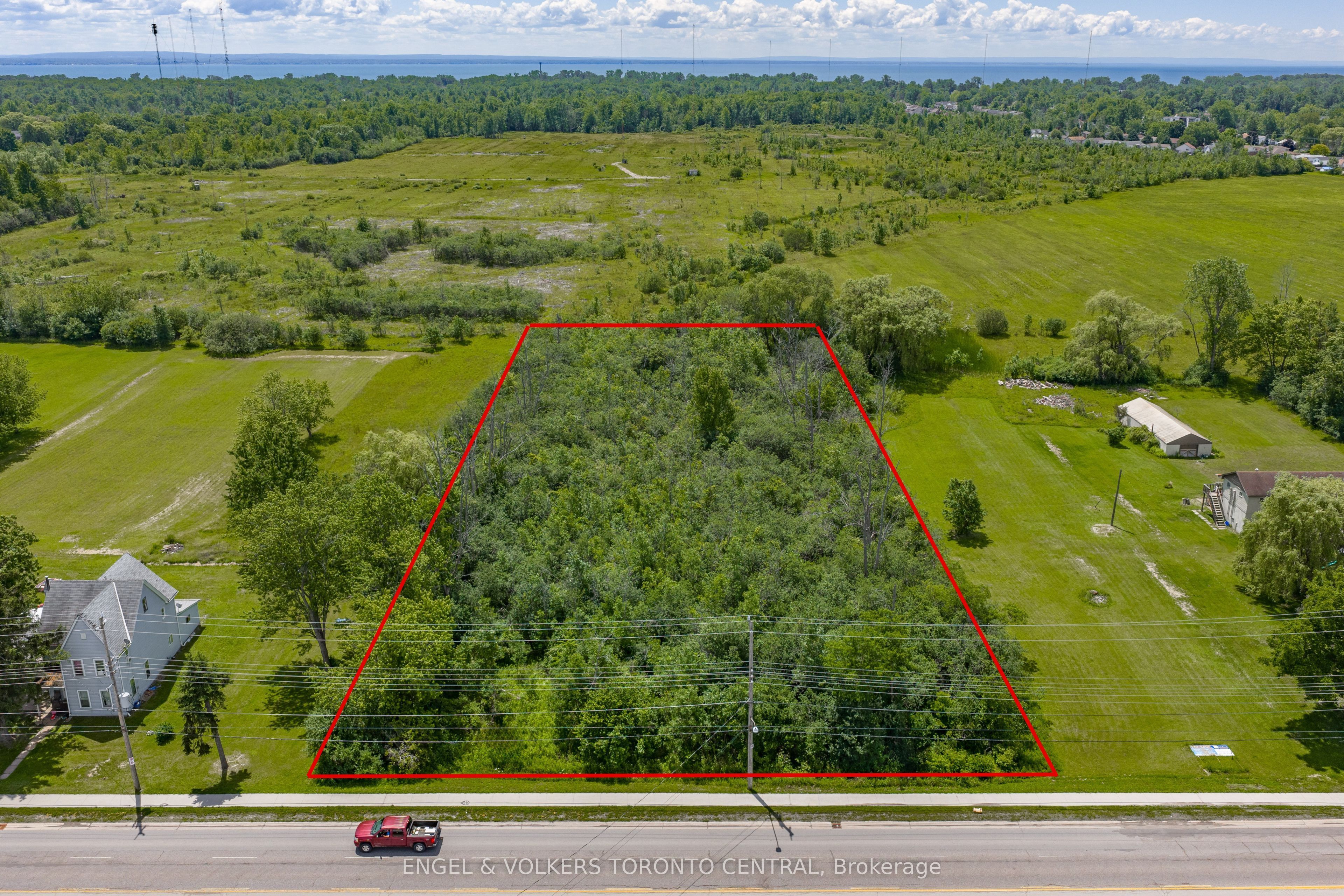 1185 Garrison Road Property Photo 11