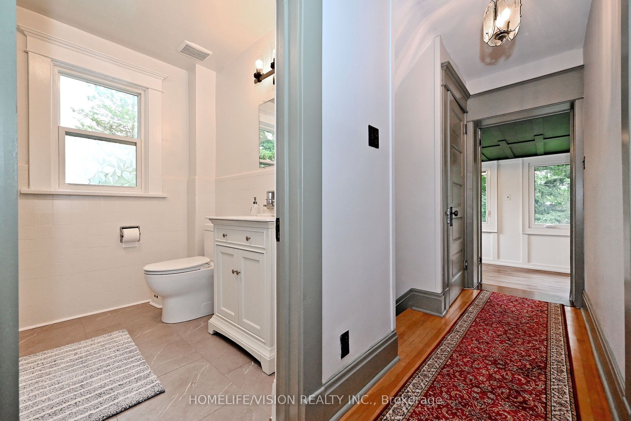 135 Elgin Street N Property Photo 33
