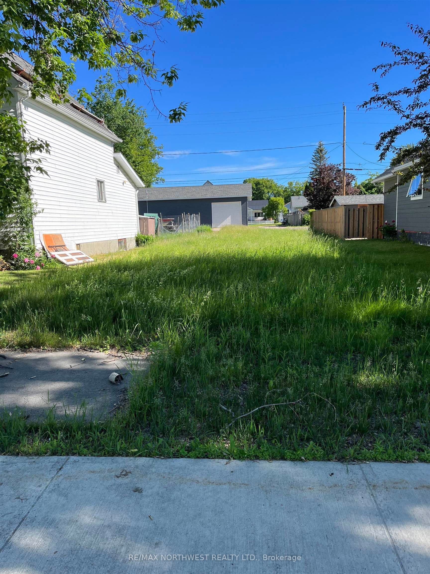 1026 Scott St. Property Photo 1