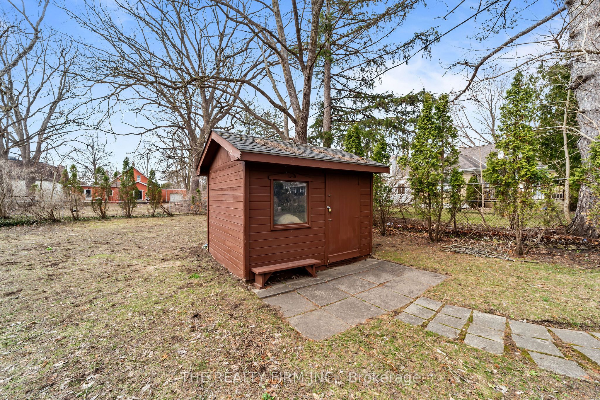 15 Mayfair Drive Property Photo 15